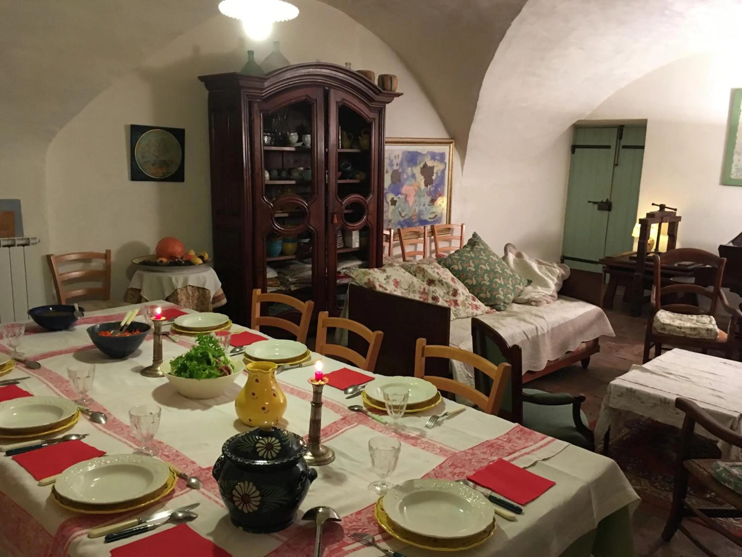 Restaurant/places to eat in Les Asphodèles Amélie