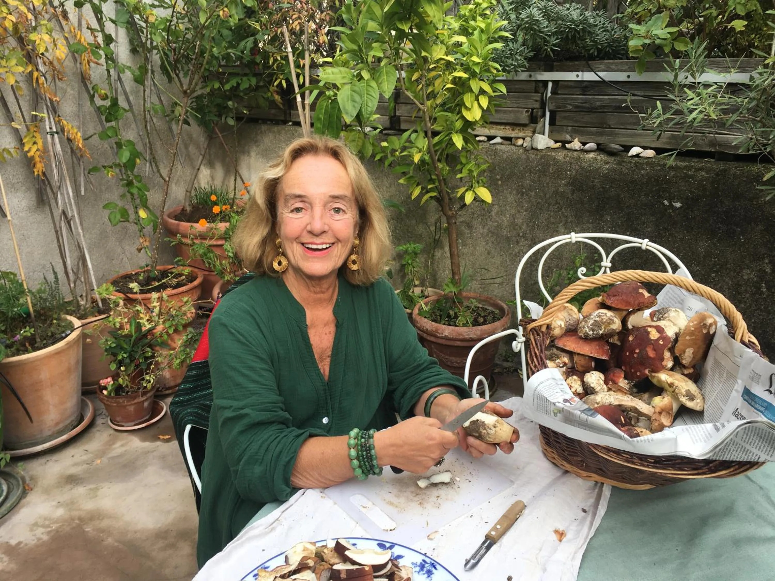 Staff in Les Asphodèles Amélie