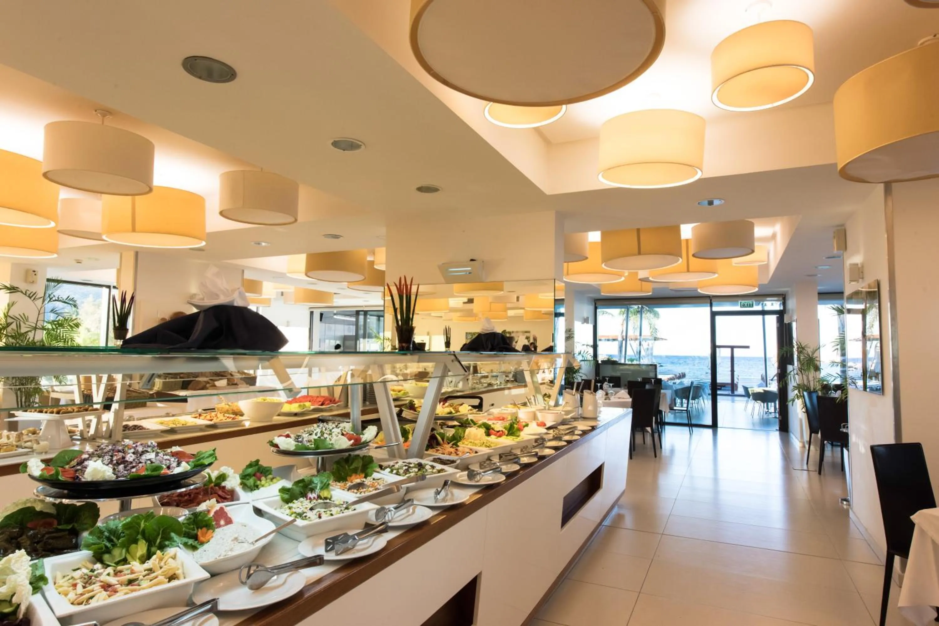 Restaurant/places to eat in Alimounda Mare Hotel