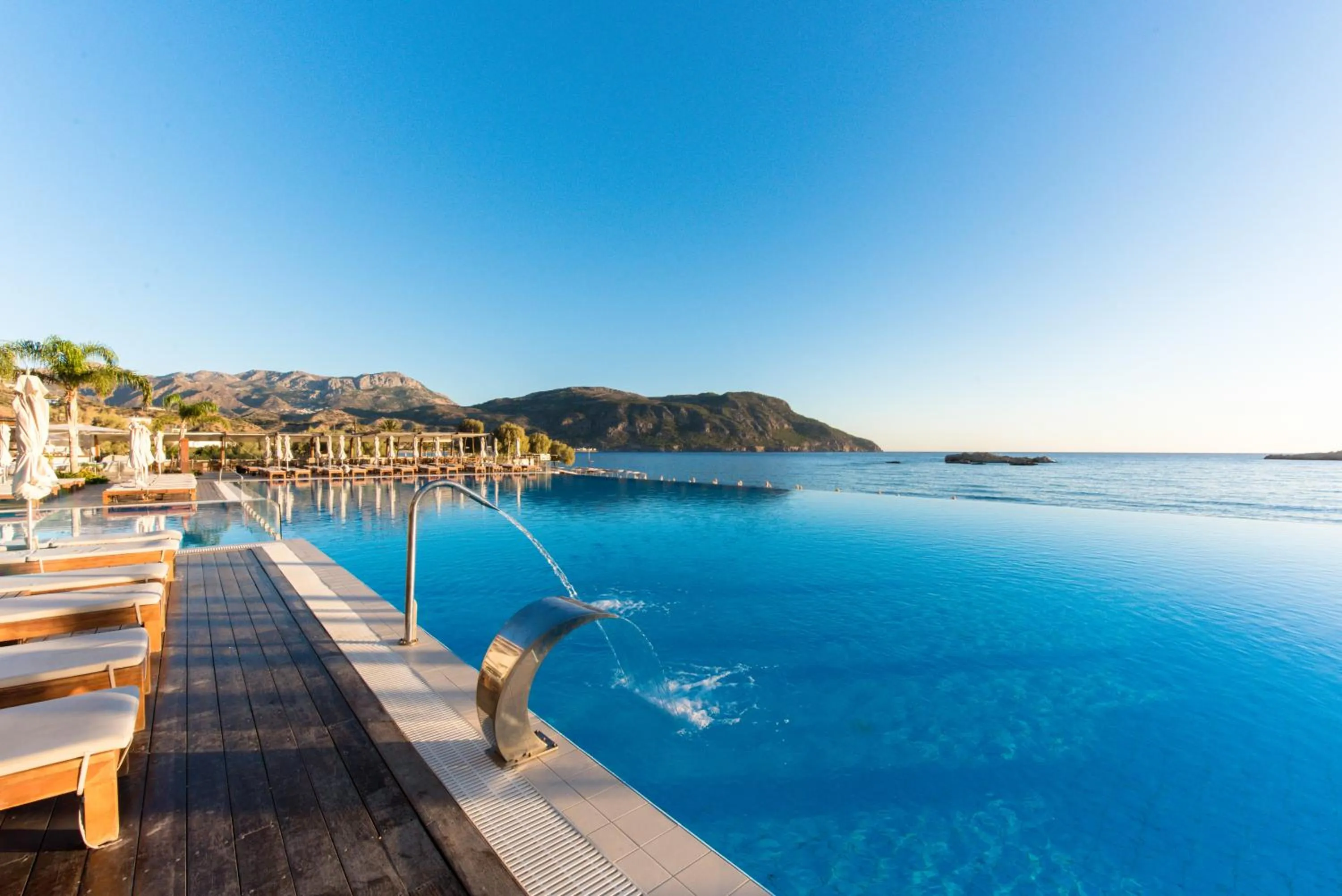 Swimming pool in Alimounda Mare Hotel