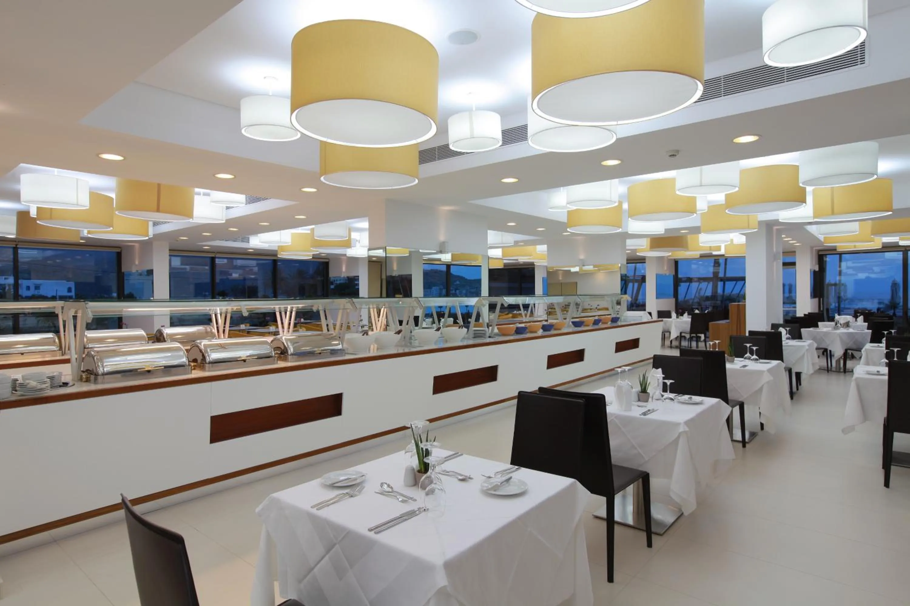 Restaurant/places to eat in Alimounda Mare Hotel