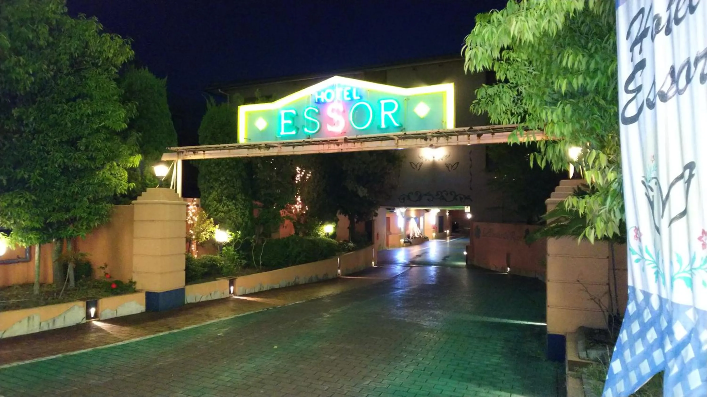 Facade/entrance in Hotel Essor (Adult Only)