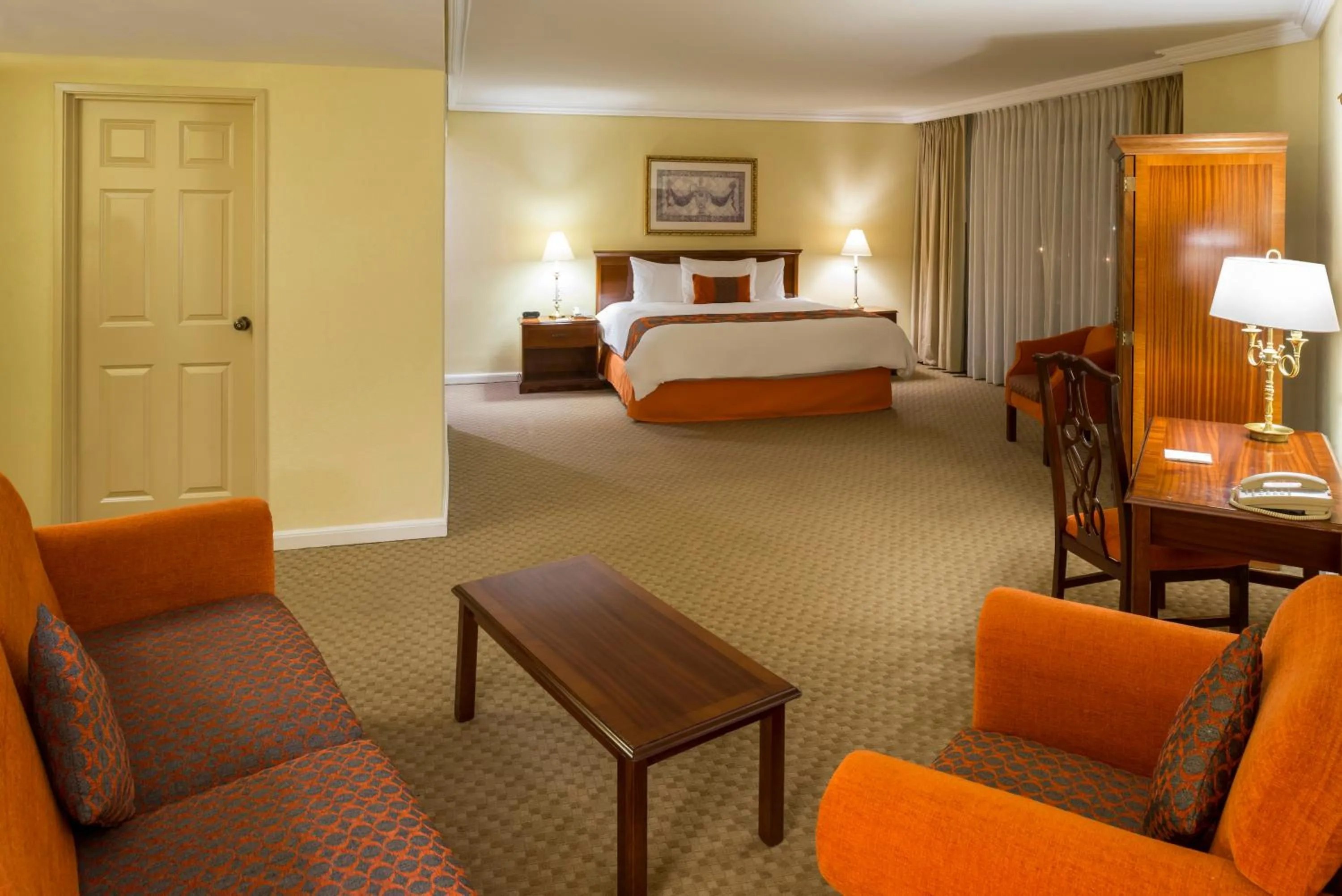 Photo of the whole room, Bed in Camino Real Puebla Angelopolis