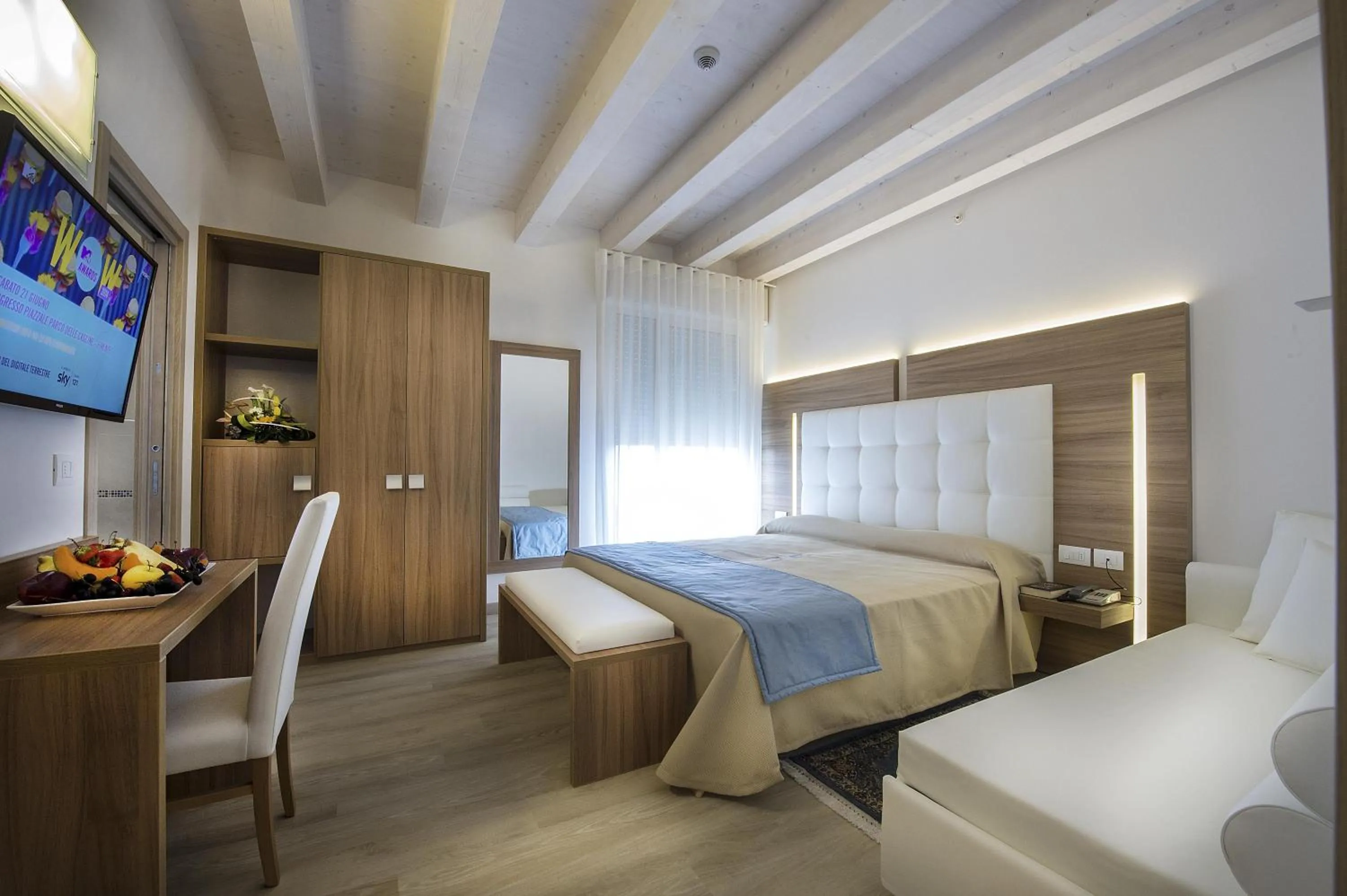 Photo of the whole room, Bed in Hotel Hollywood***S