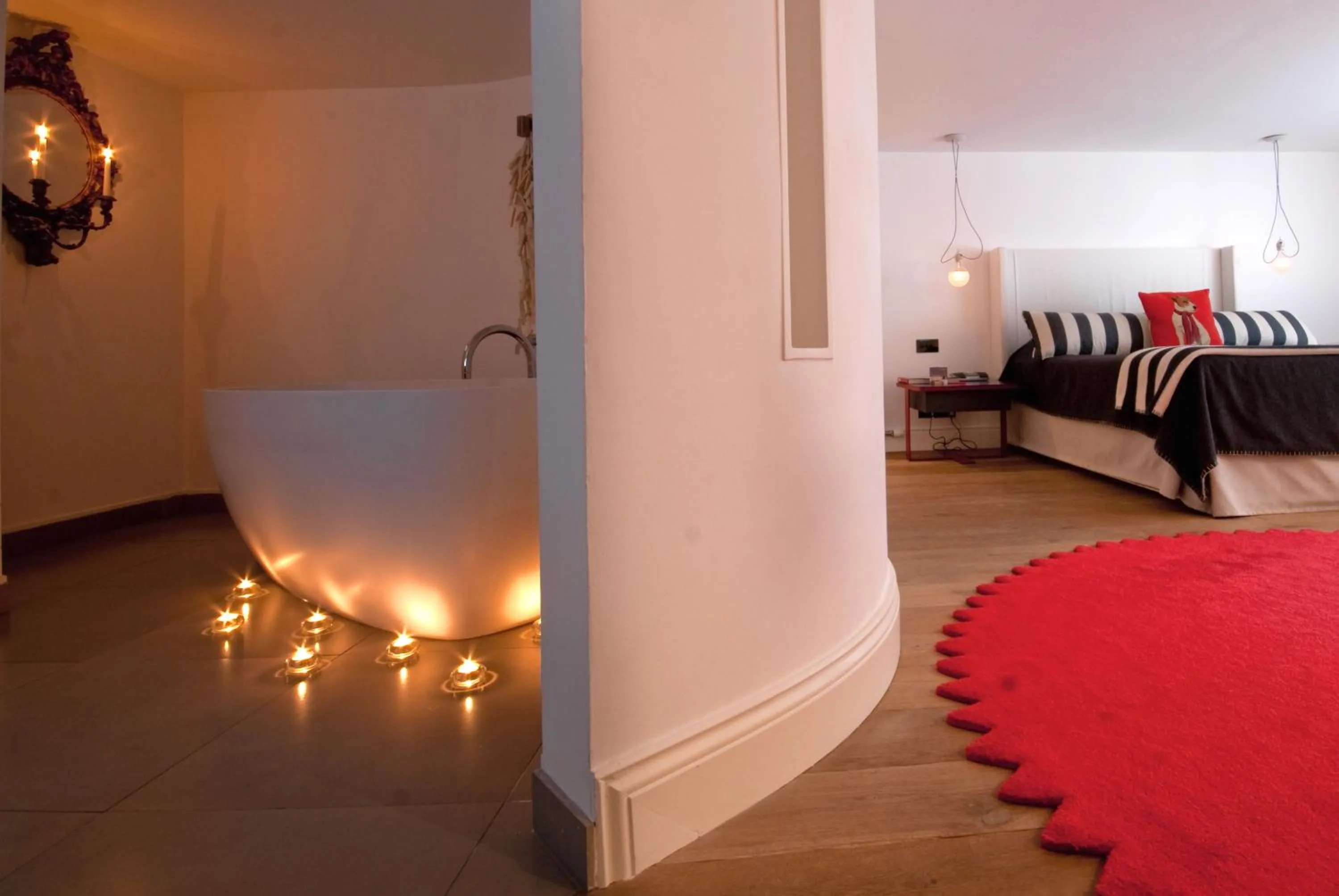 Bathroom, Bed in Monachyle Mhor Hotel