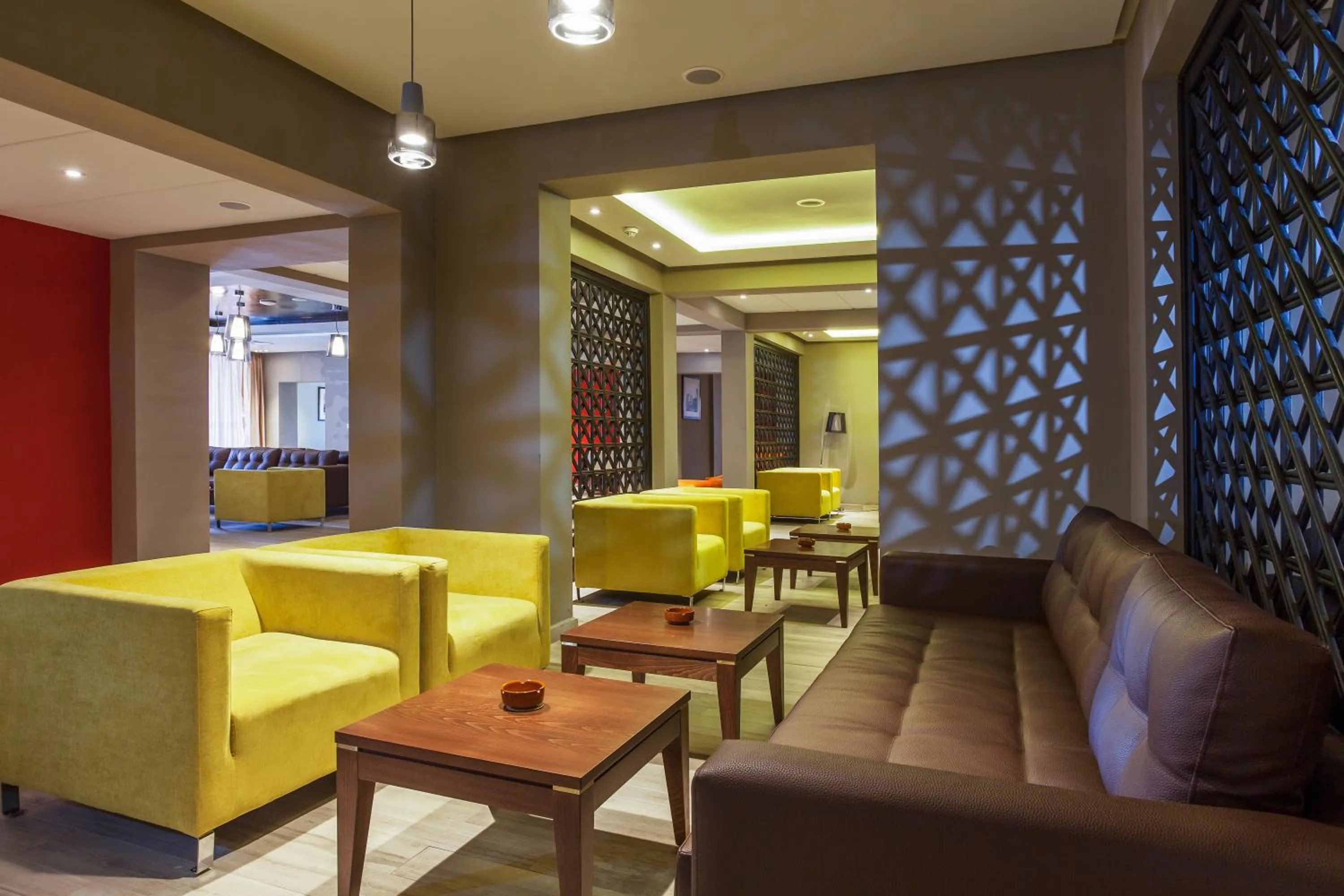 Restaurant/places to eat in Dunes d'Or Ocean Club