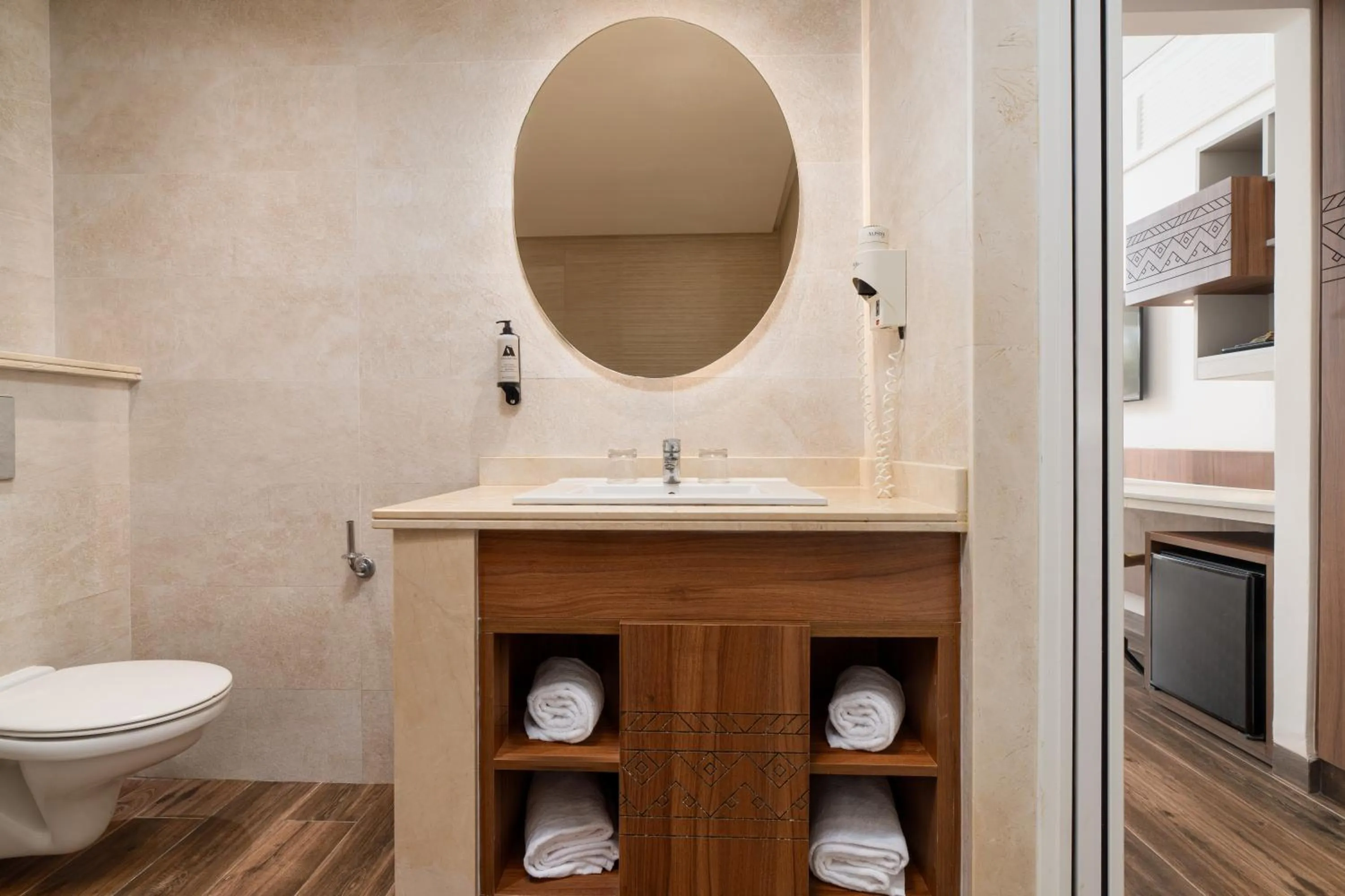 Bathroom in Dunes d'Or Ocean Club