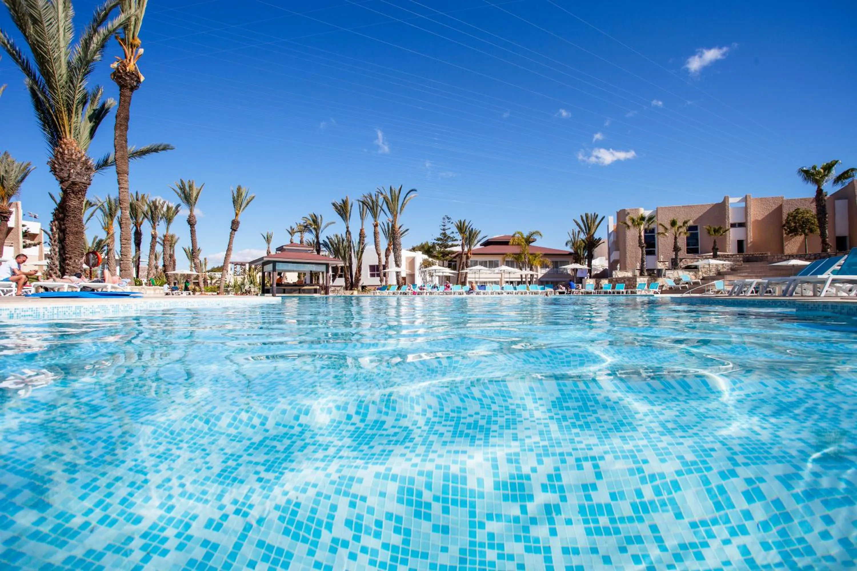 Swimming pool in Dunes d'Or Ocean Club