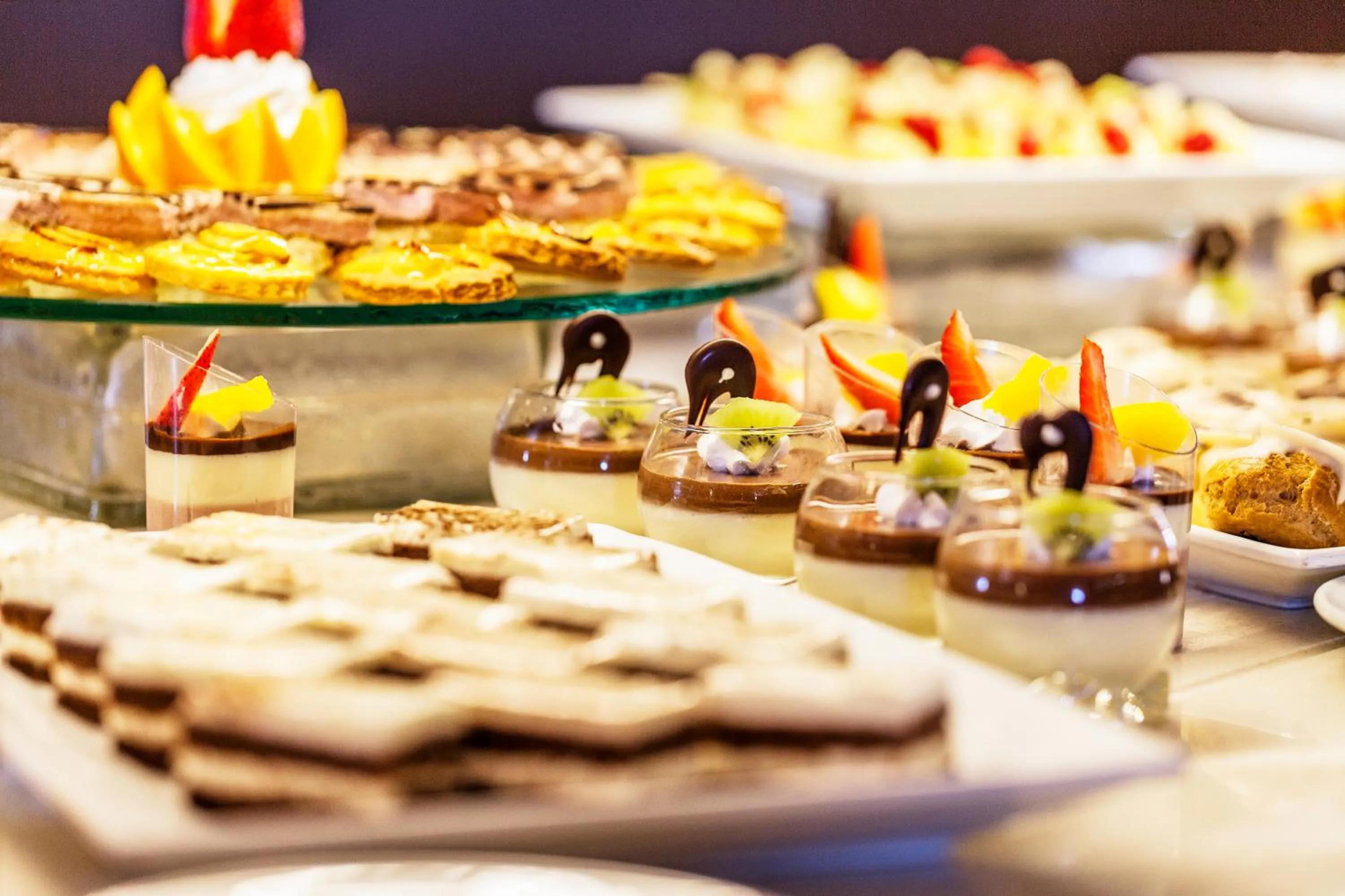 Food in Dunes d'Or Ocean Club