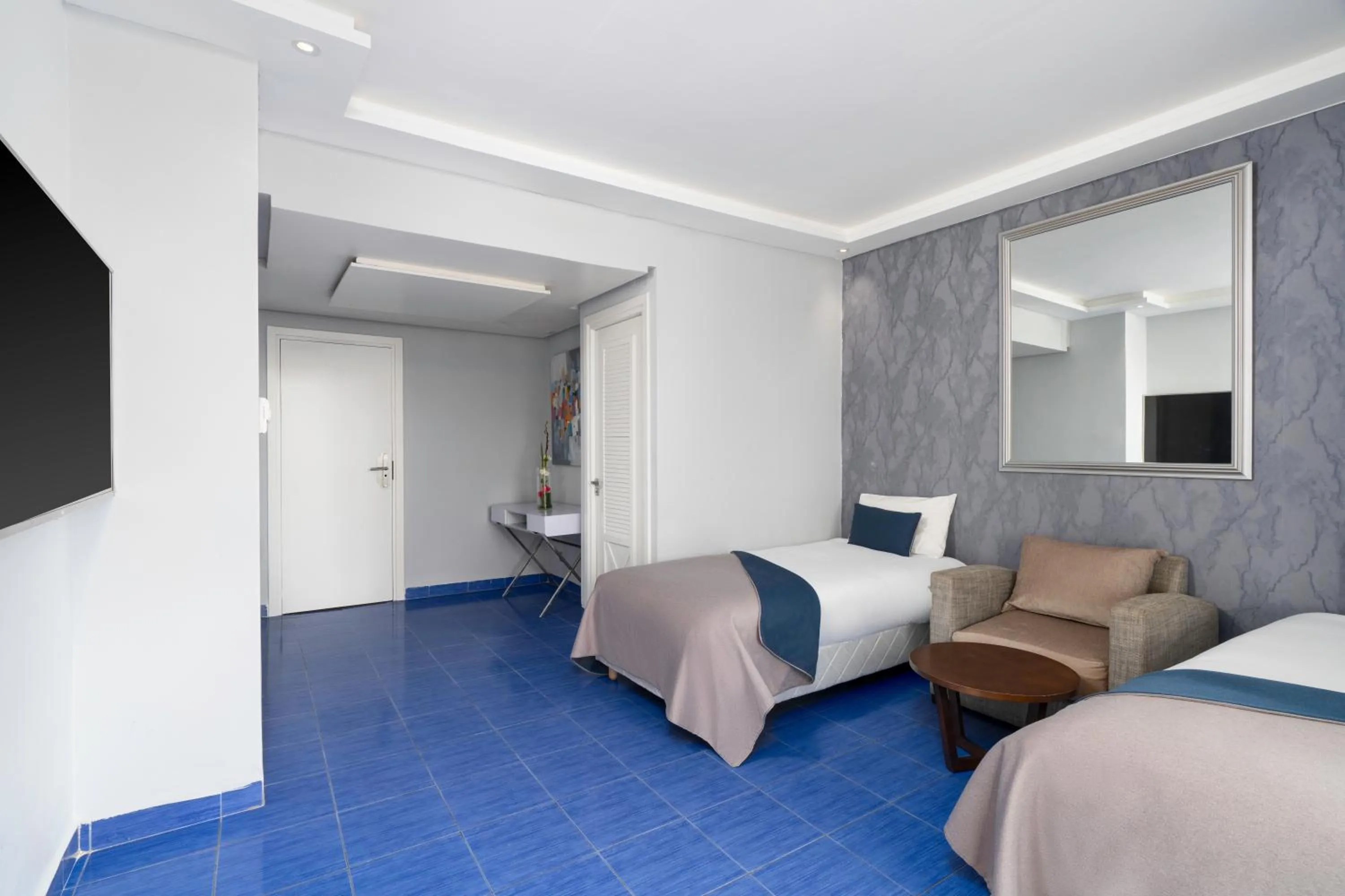 Bedroom, Bed in Dunes d'Or Ocean Club