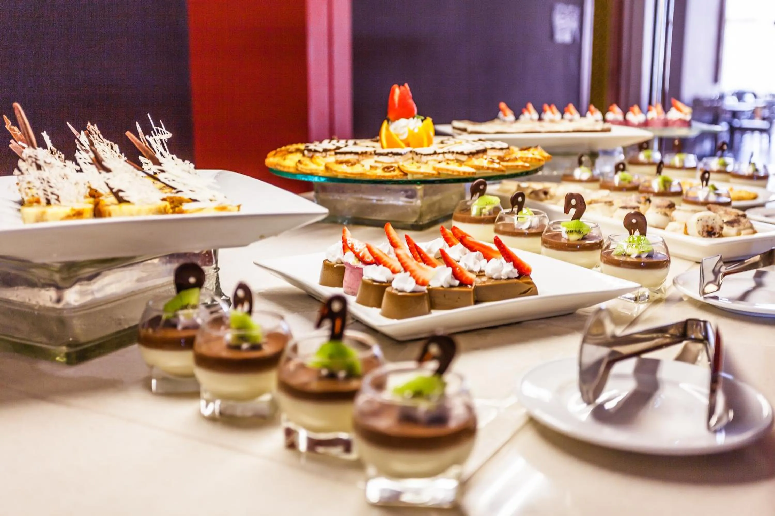 Continental breakfast in Dunes d'Or Ocean Club