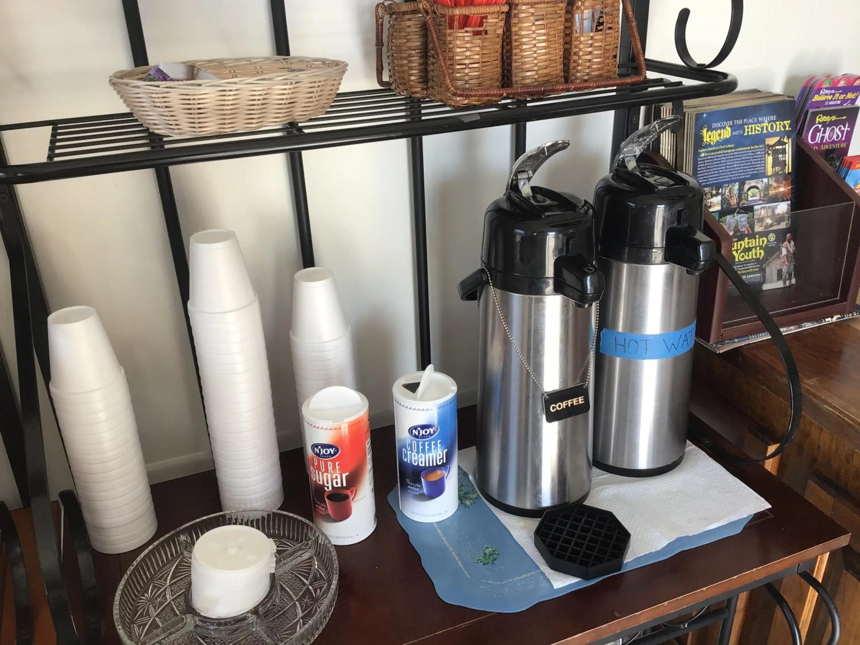 Coffee/tea facilities in Anastasia Inn - Saint Augustine