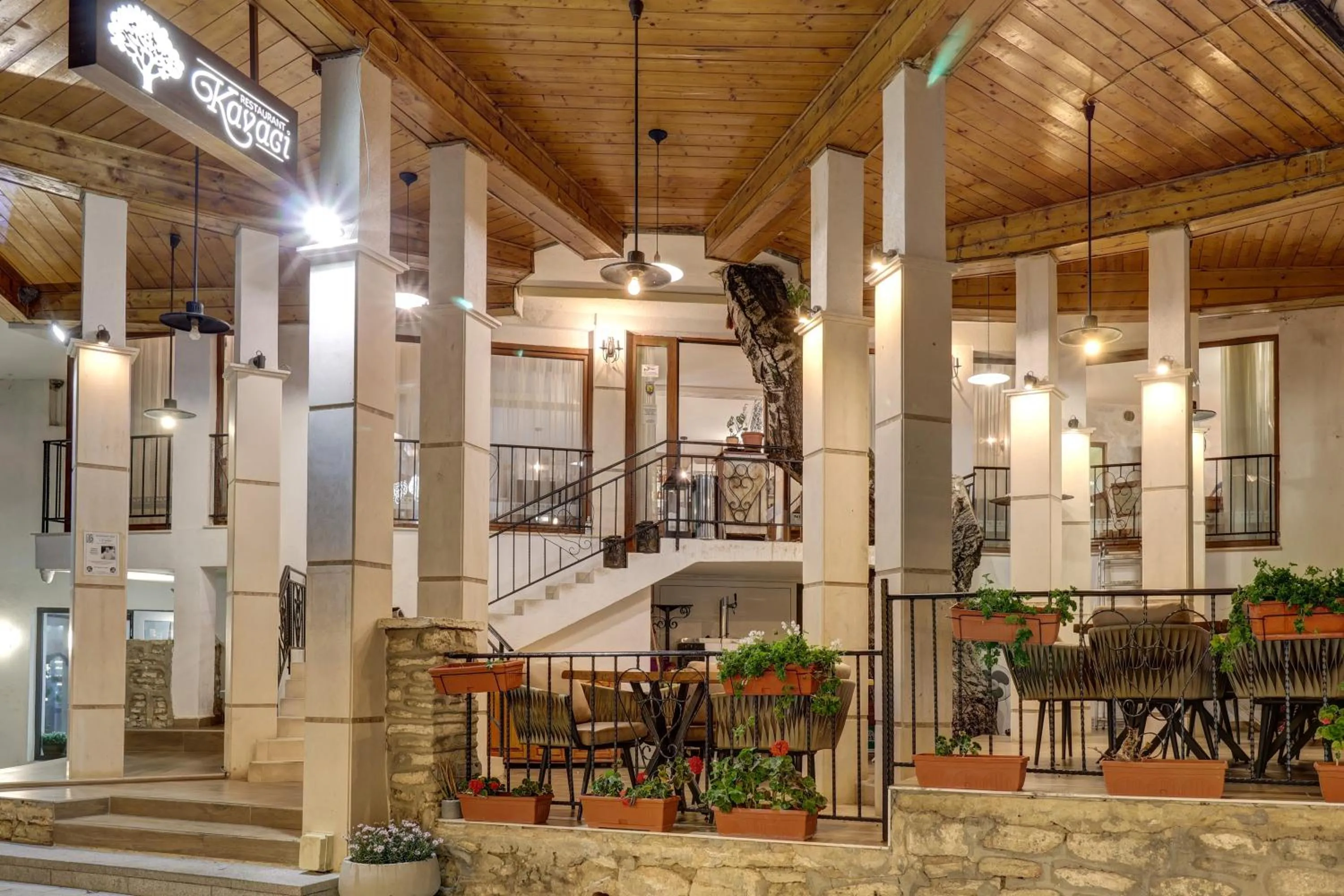 Restaurant/places to eat in Family Hotel Jupiter