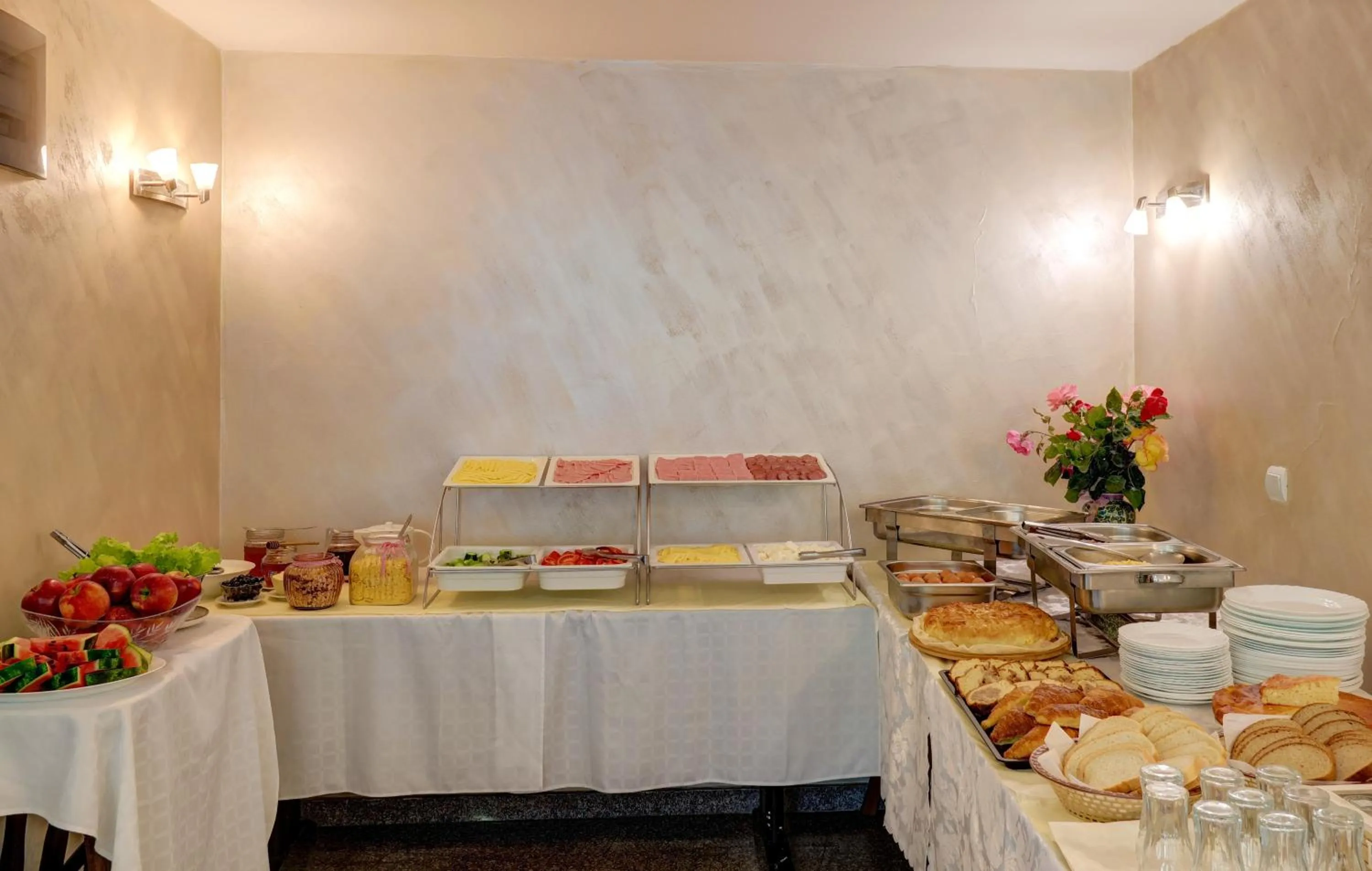 Breakfast in Family Hotel Jupiter