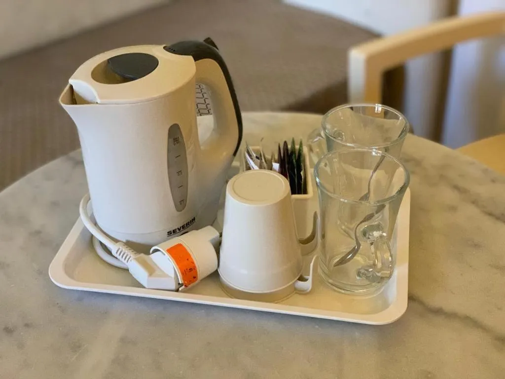 Coffee/tea facilities in Florence Room B&B