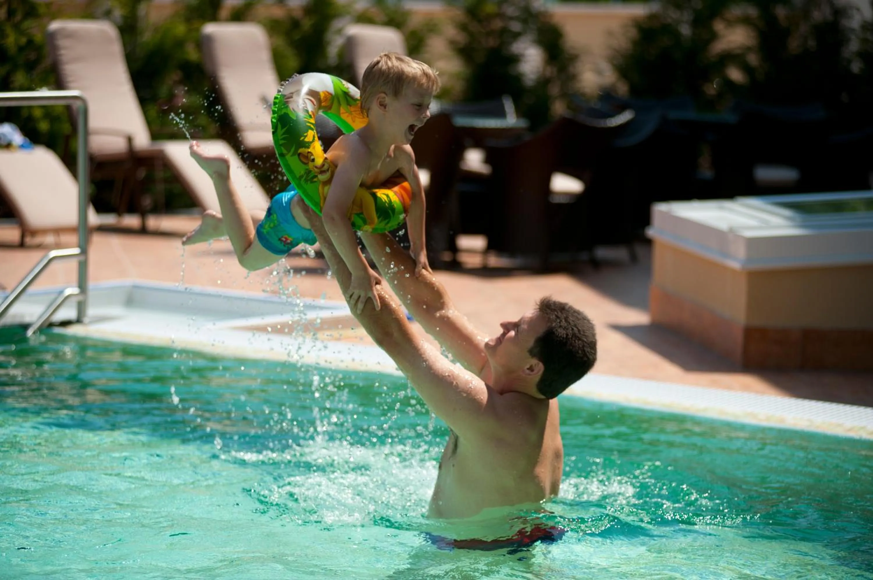 Swimming pool in Hotel Atlantis Wellness & Conference