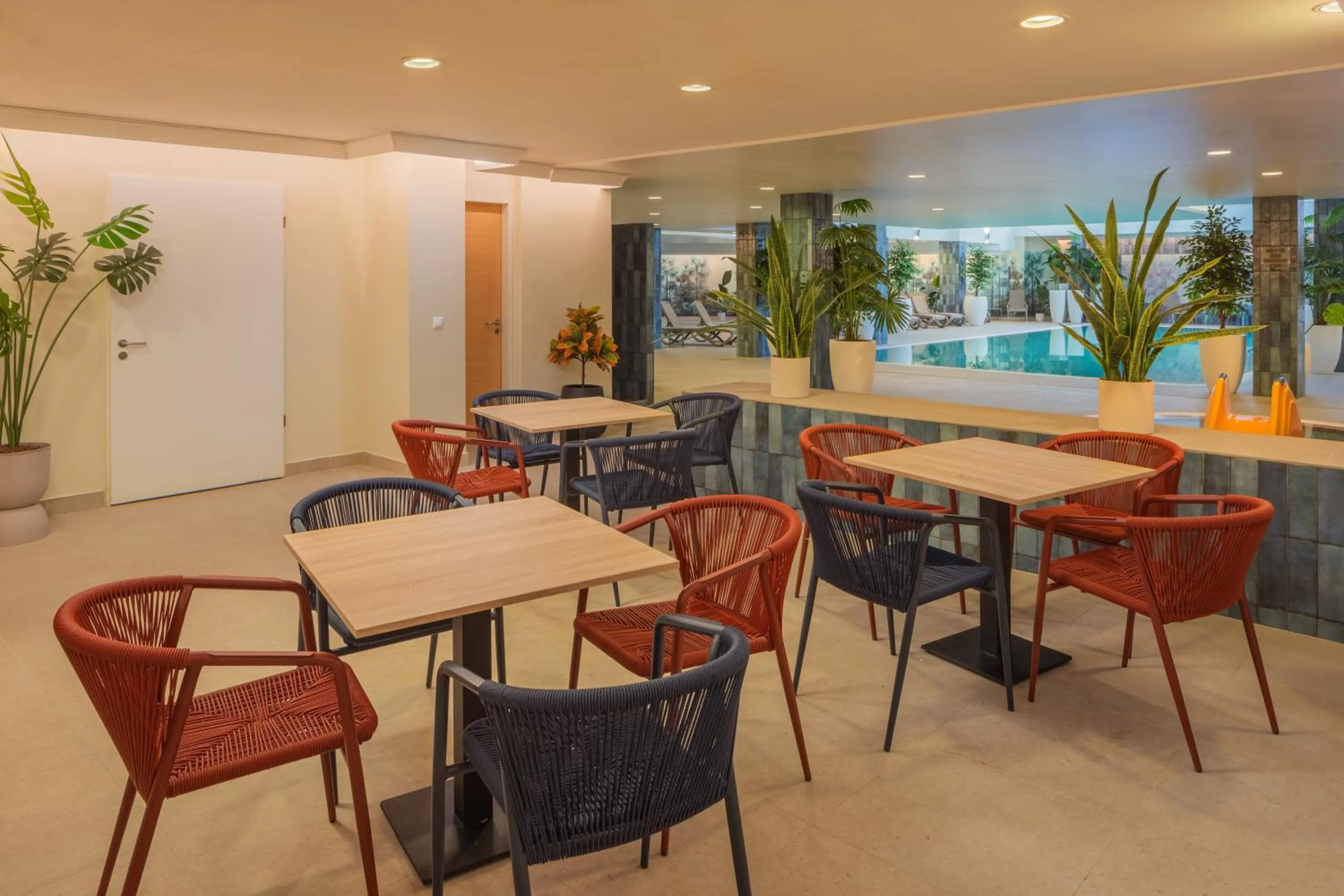 Pool view in Hotel Atlantis Wellness & Conference