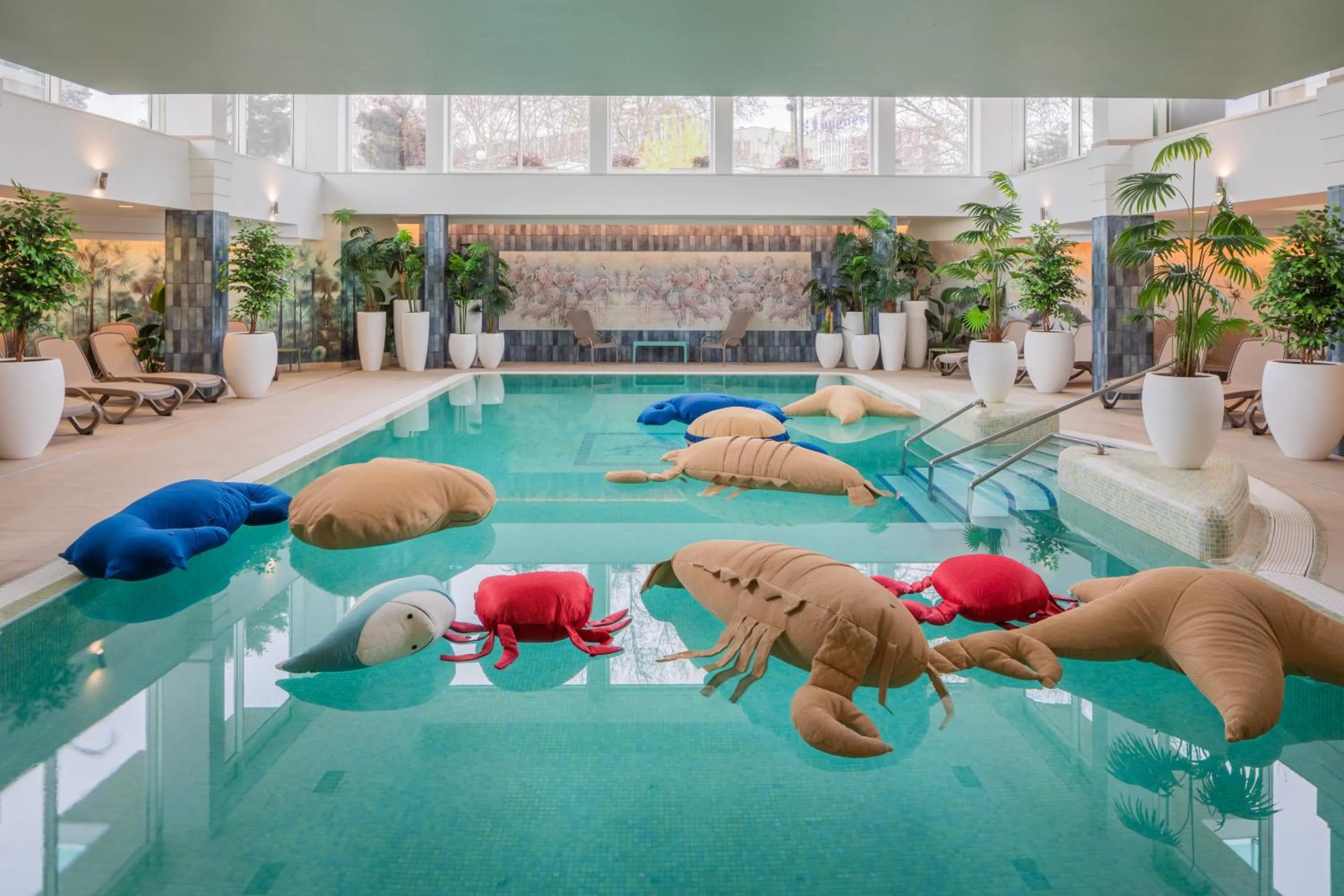 Swimming pool in Hotel Atlantis Wellness & Conference