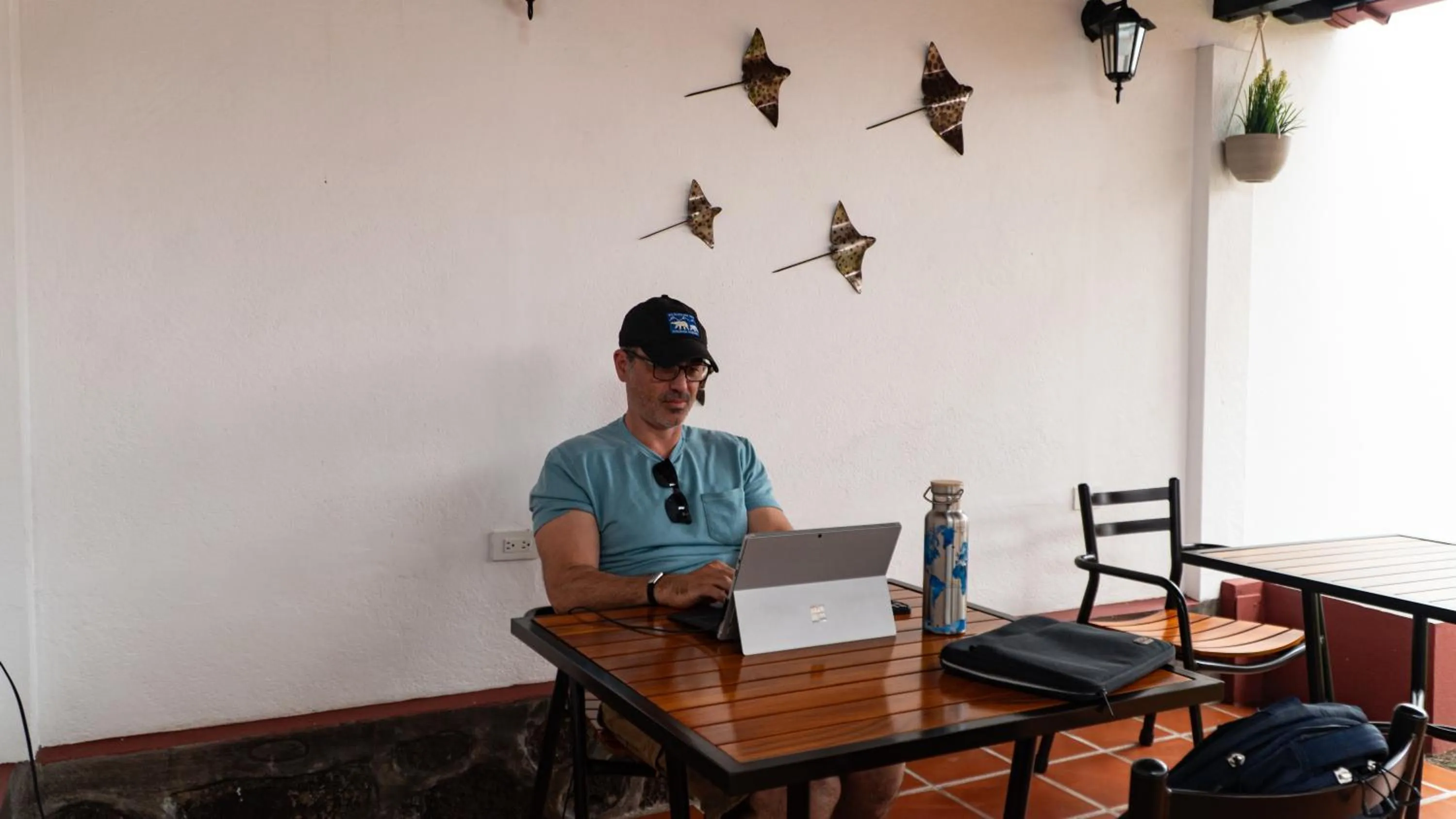 Patio in Hotel Galapagos Suites B&B