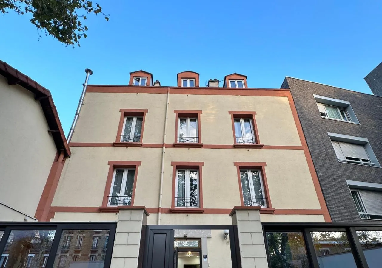 Property building in Hôtel Victor Hugo