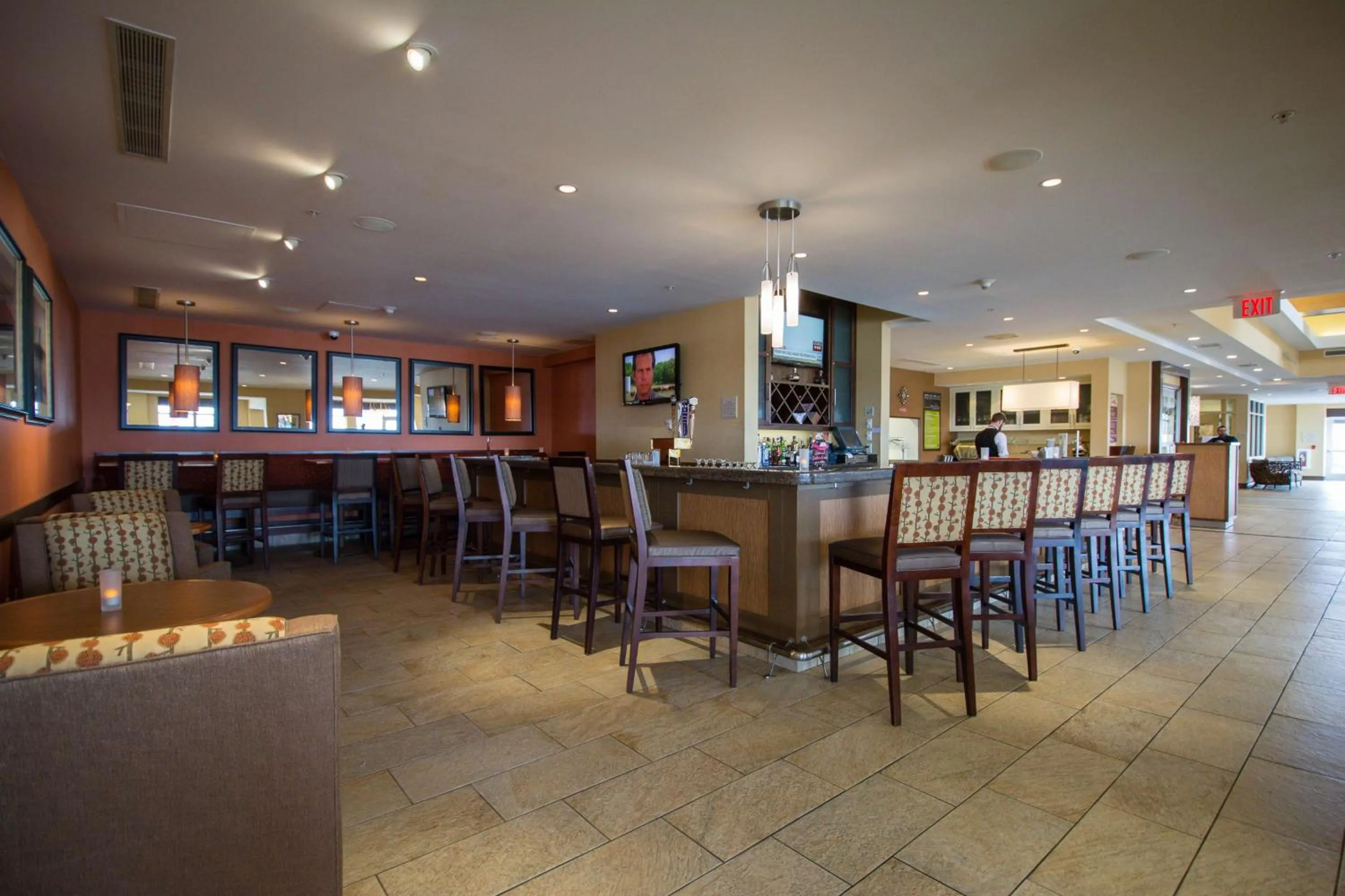 Restaurant/places to eat in Hilton Garden Inn Watertown
