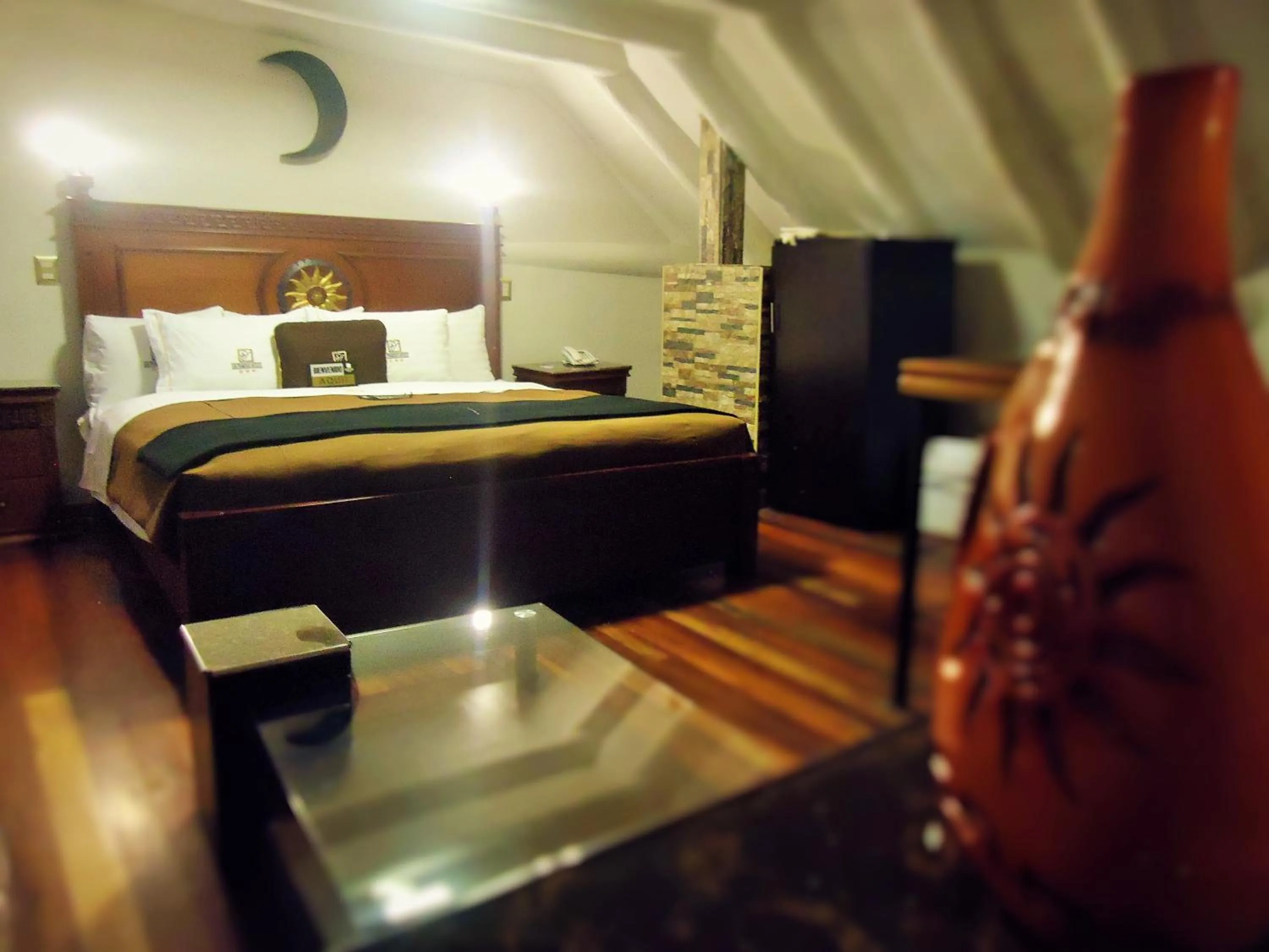 Bed in Hotel San Francisco Plaza