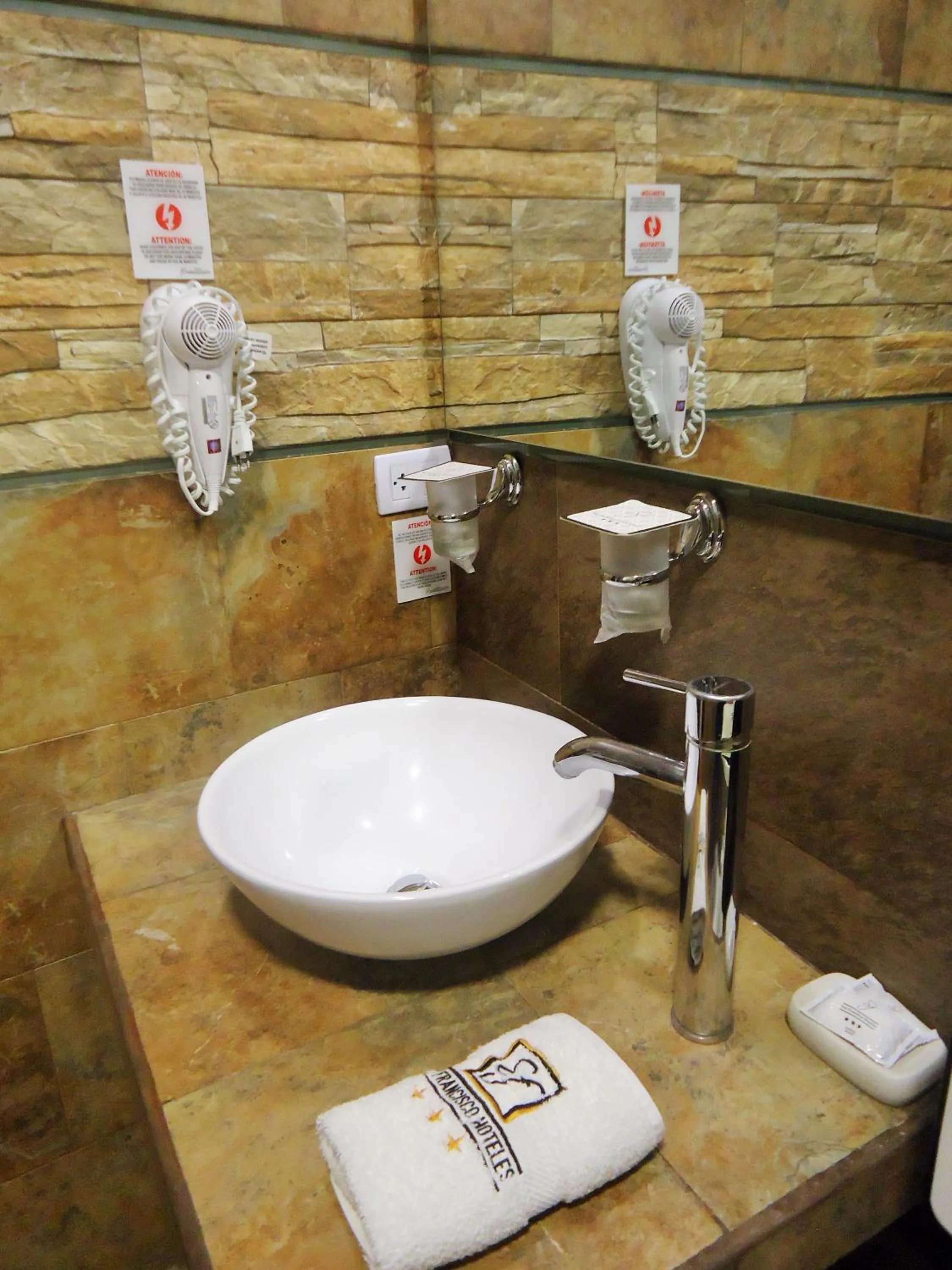 Hotel San Francisco Plaza