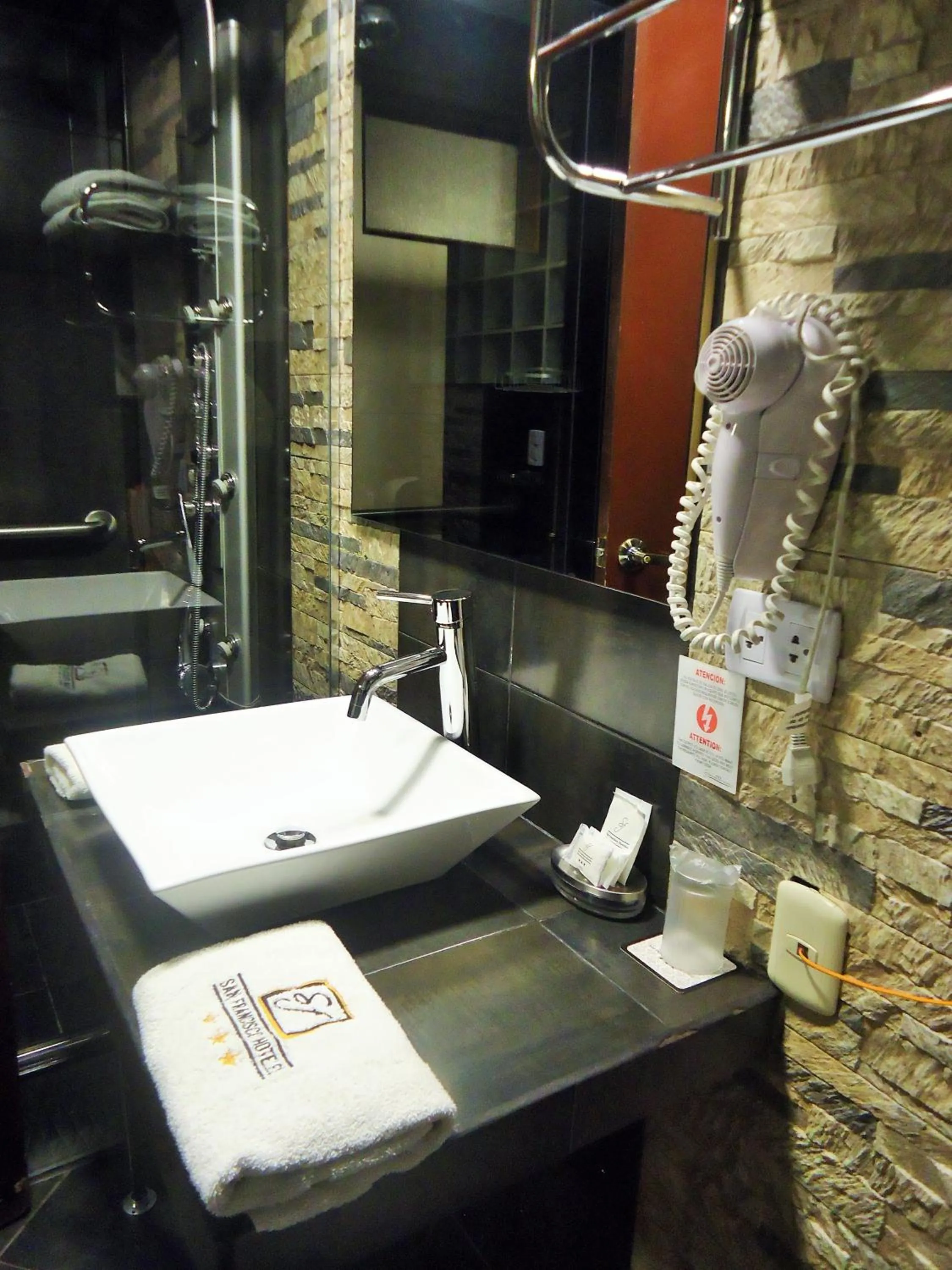 Hotel San Francisco Plaza