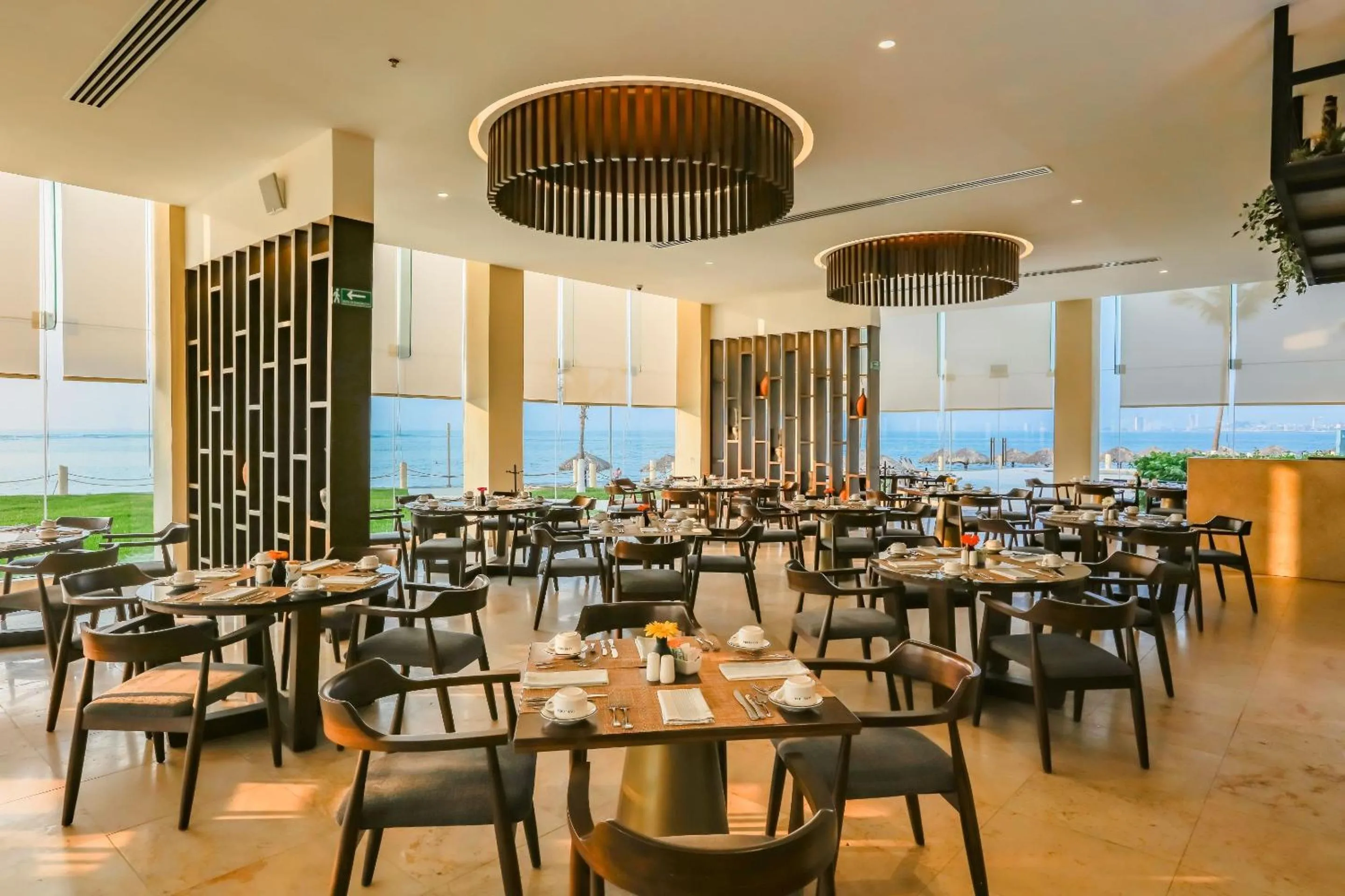 Restaurant/places to eat in Camino Real Veracruz