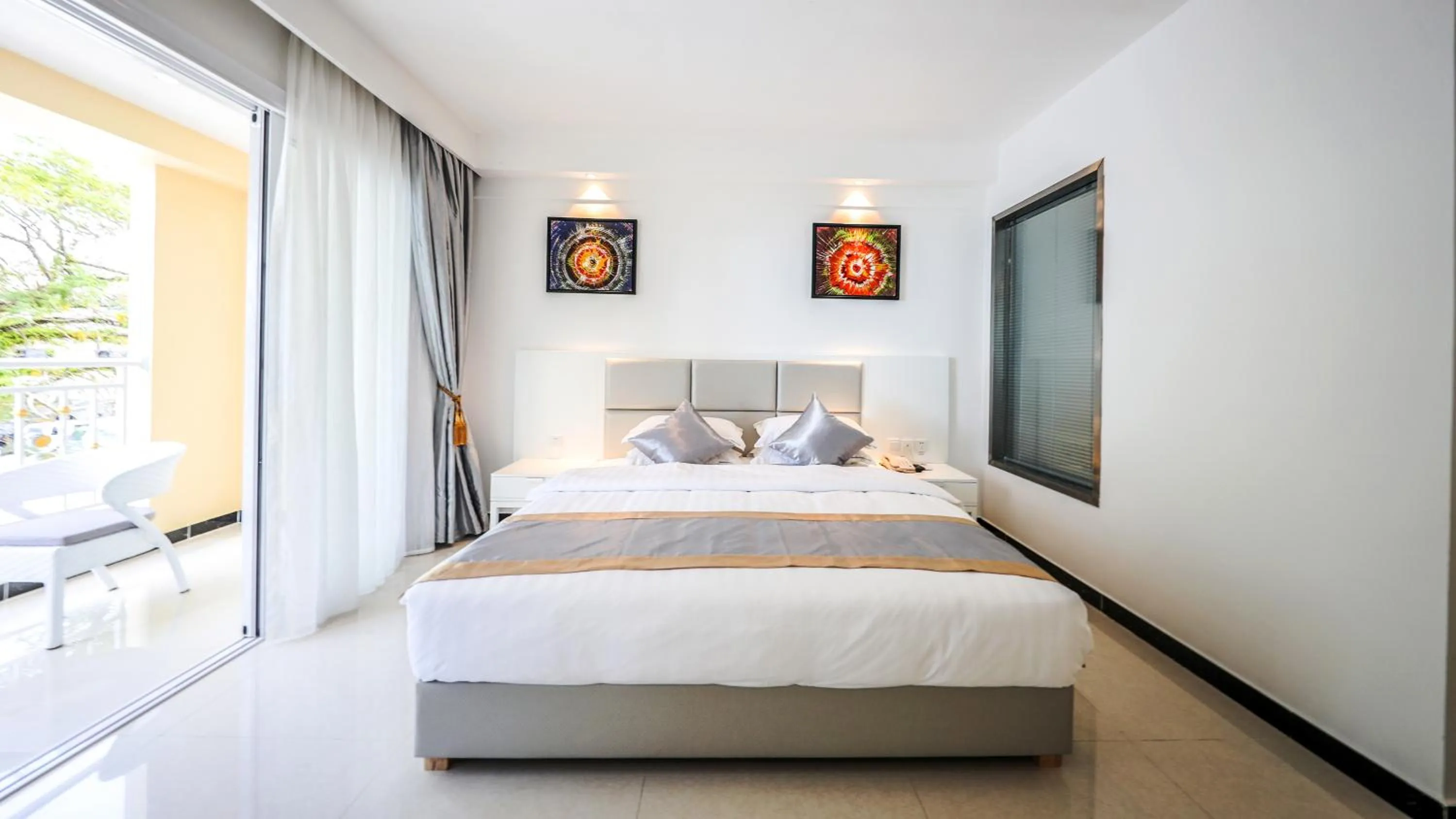 Bed in Ocean Star Hotel