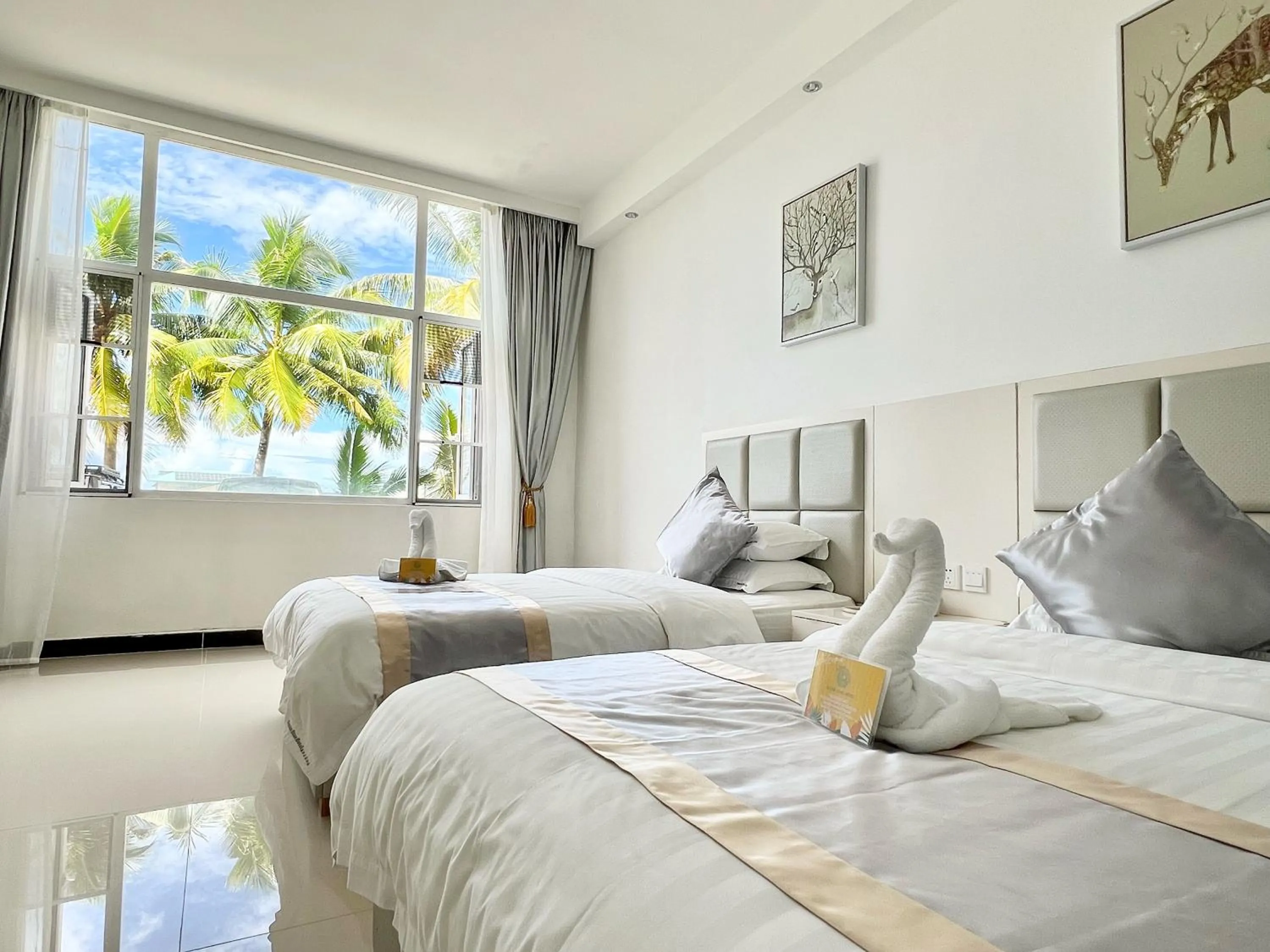 Bed in Ocean Star Hotel