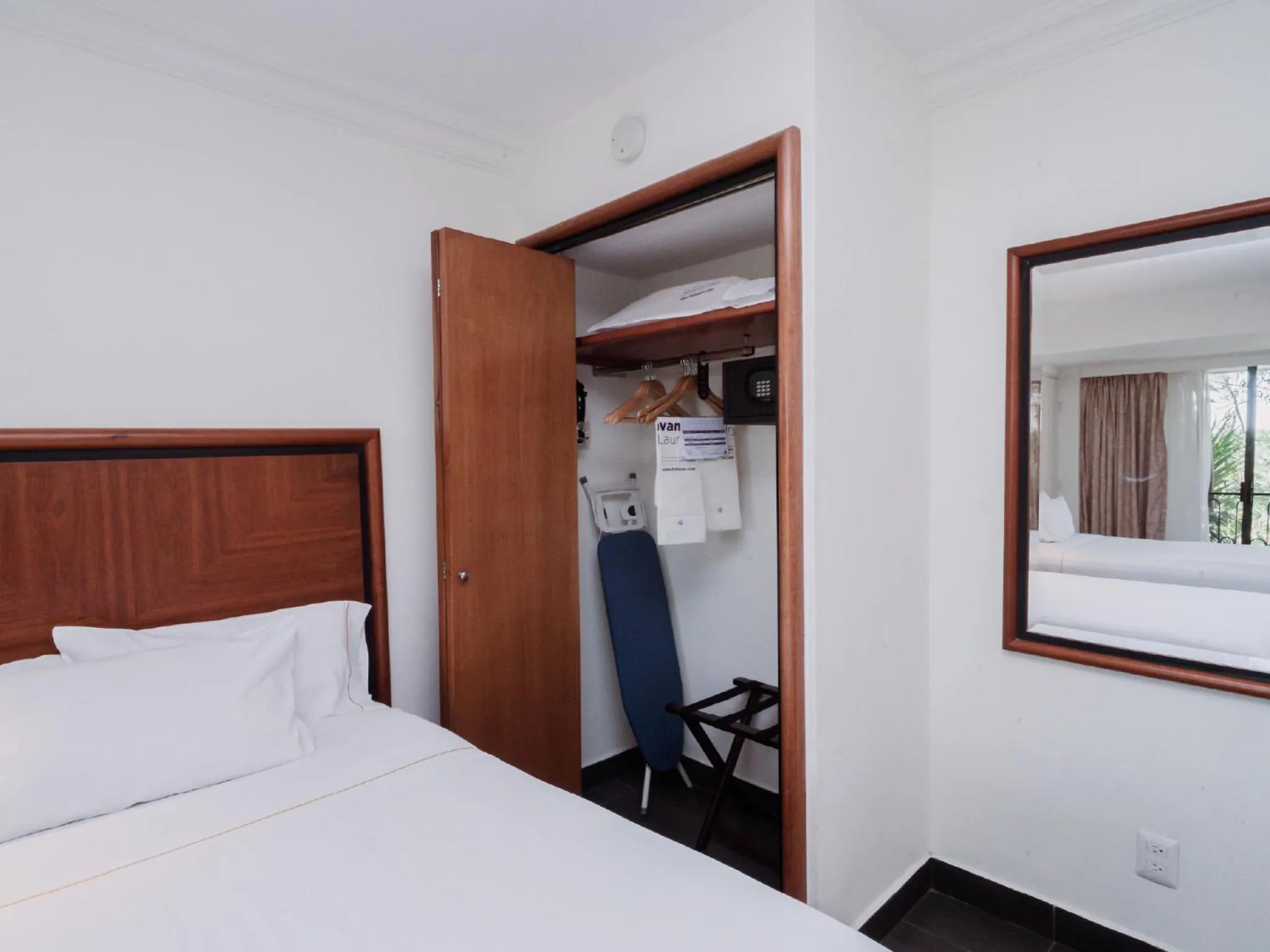 Bed in HS HOTSSON Hotel Tampico