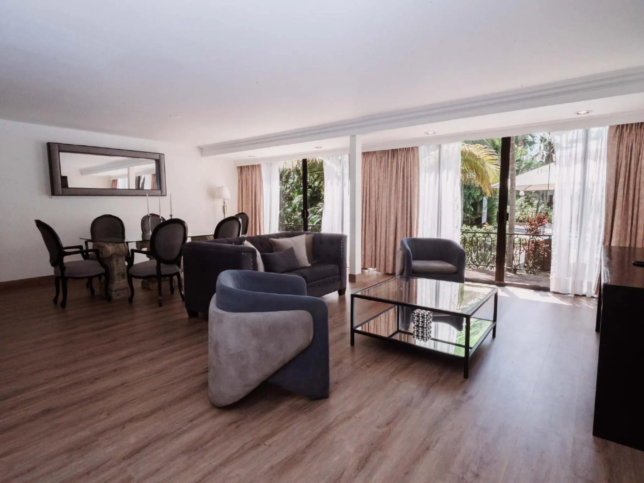 Living room in HS HOTSSON Hotel Tampico