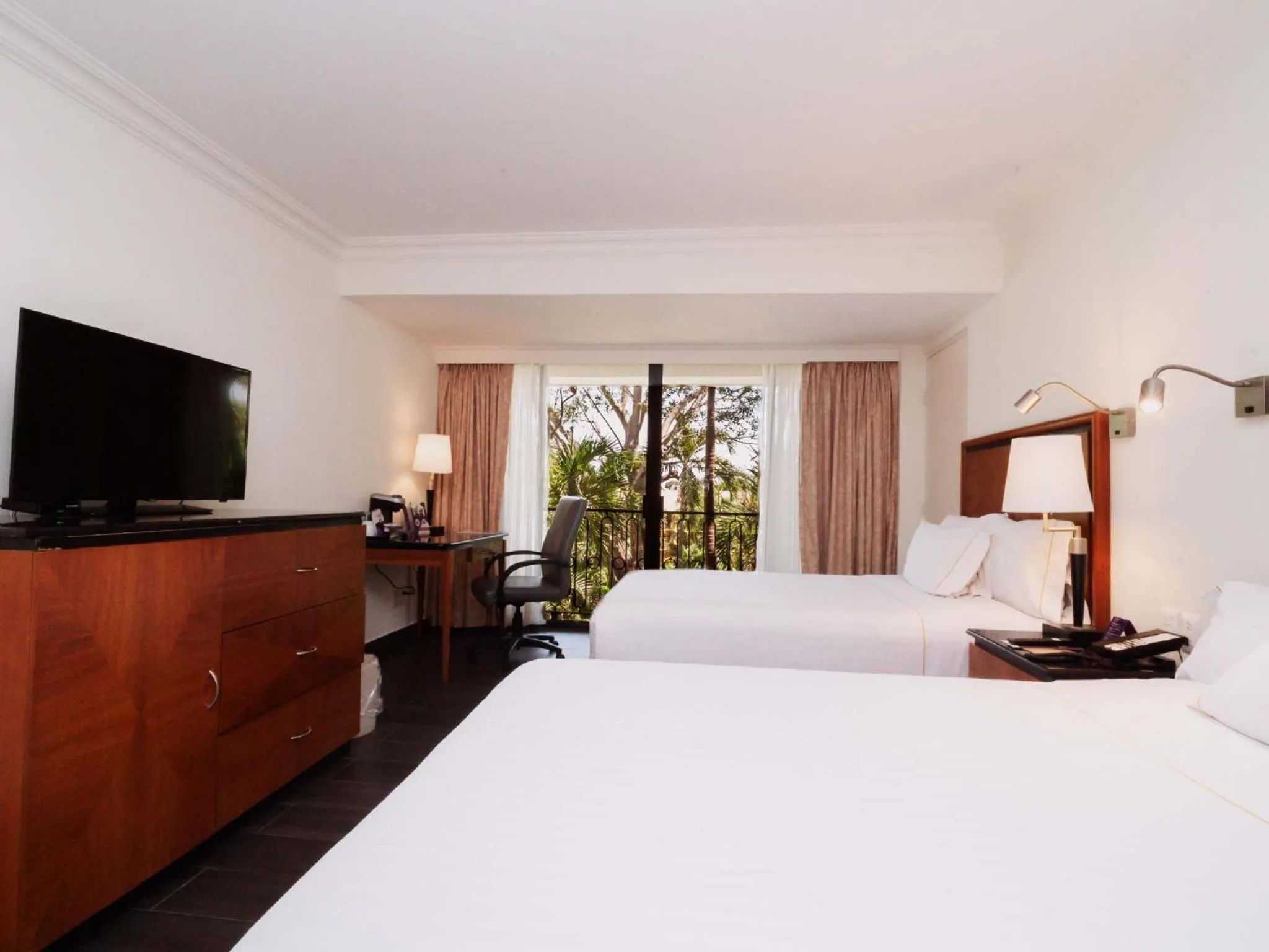 Bed in HS HOTSSON Hotel Tampico