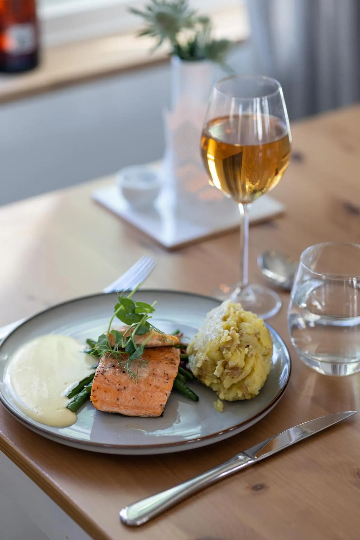 Restaurant/places to eat in Kåseberga Gårdshotell & Spa