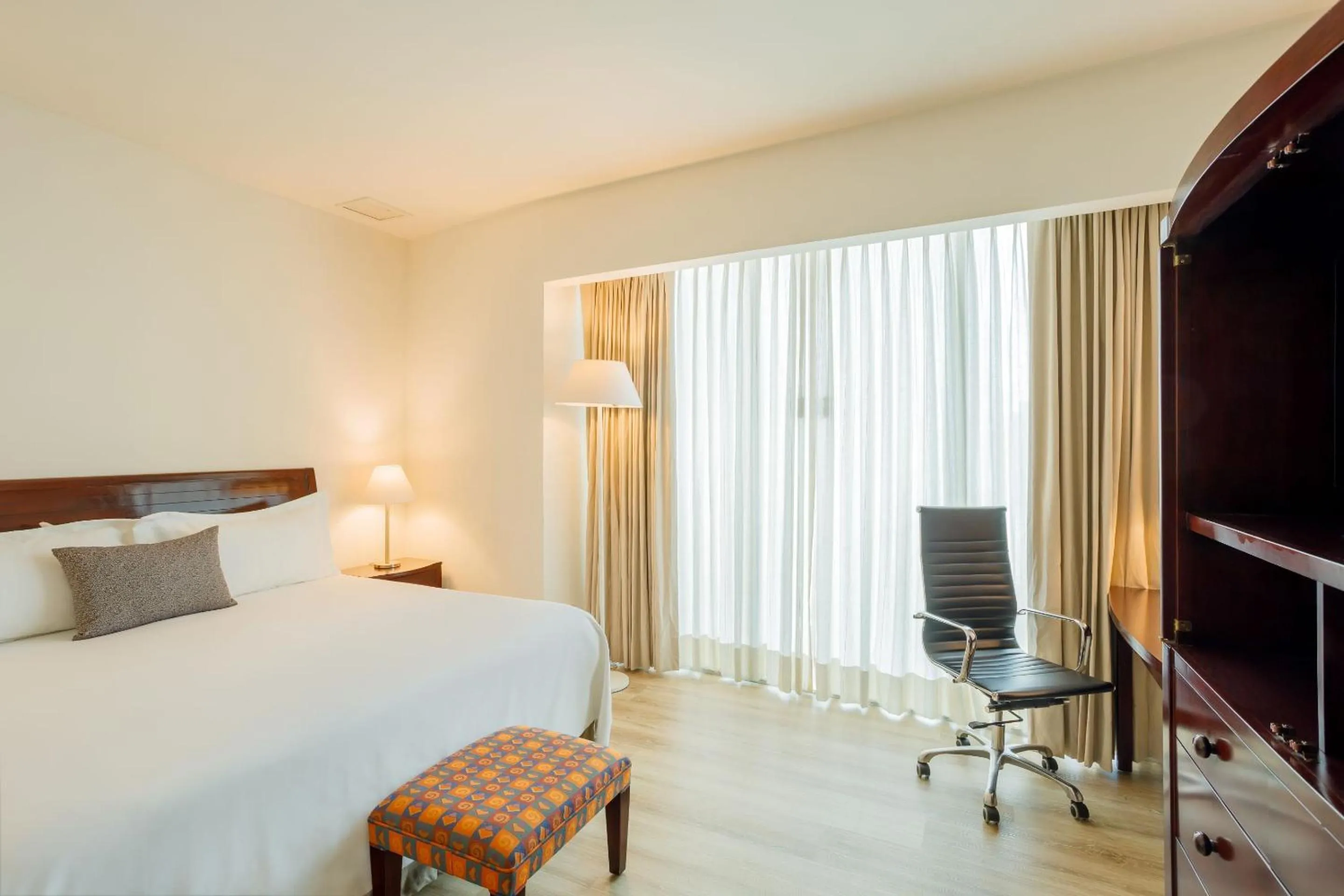 Bedroom, Bed in Camino Real Pachuca