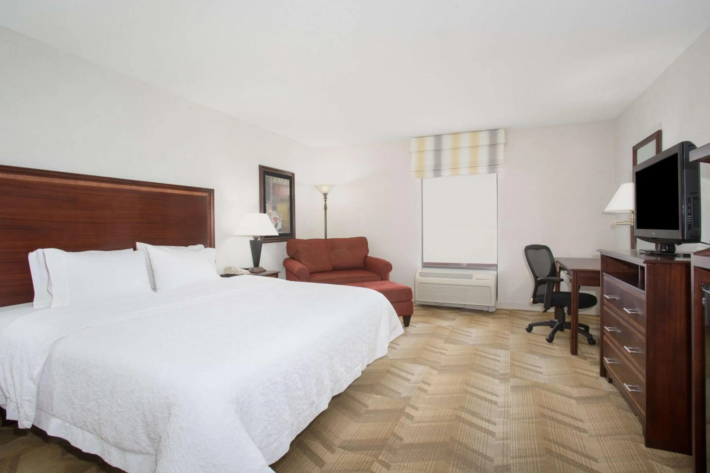 Bedroom, Bed in Hampton Inn Siloam Springs