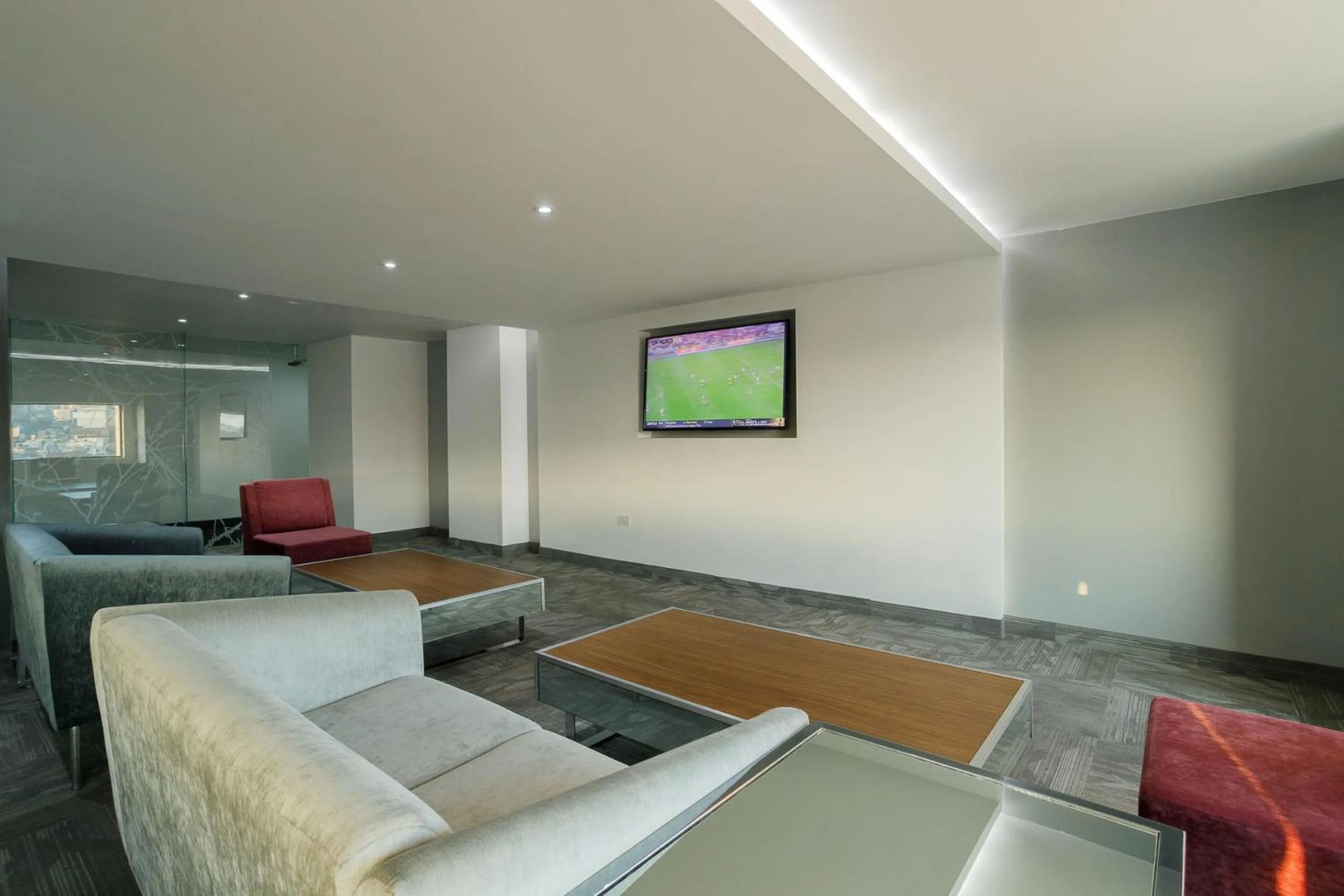 Lobby or reception in Real Inn Tijuana by Camino Real Hoteles