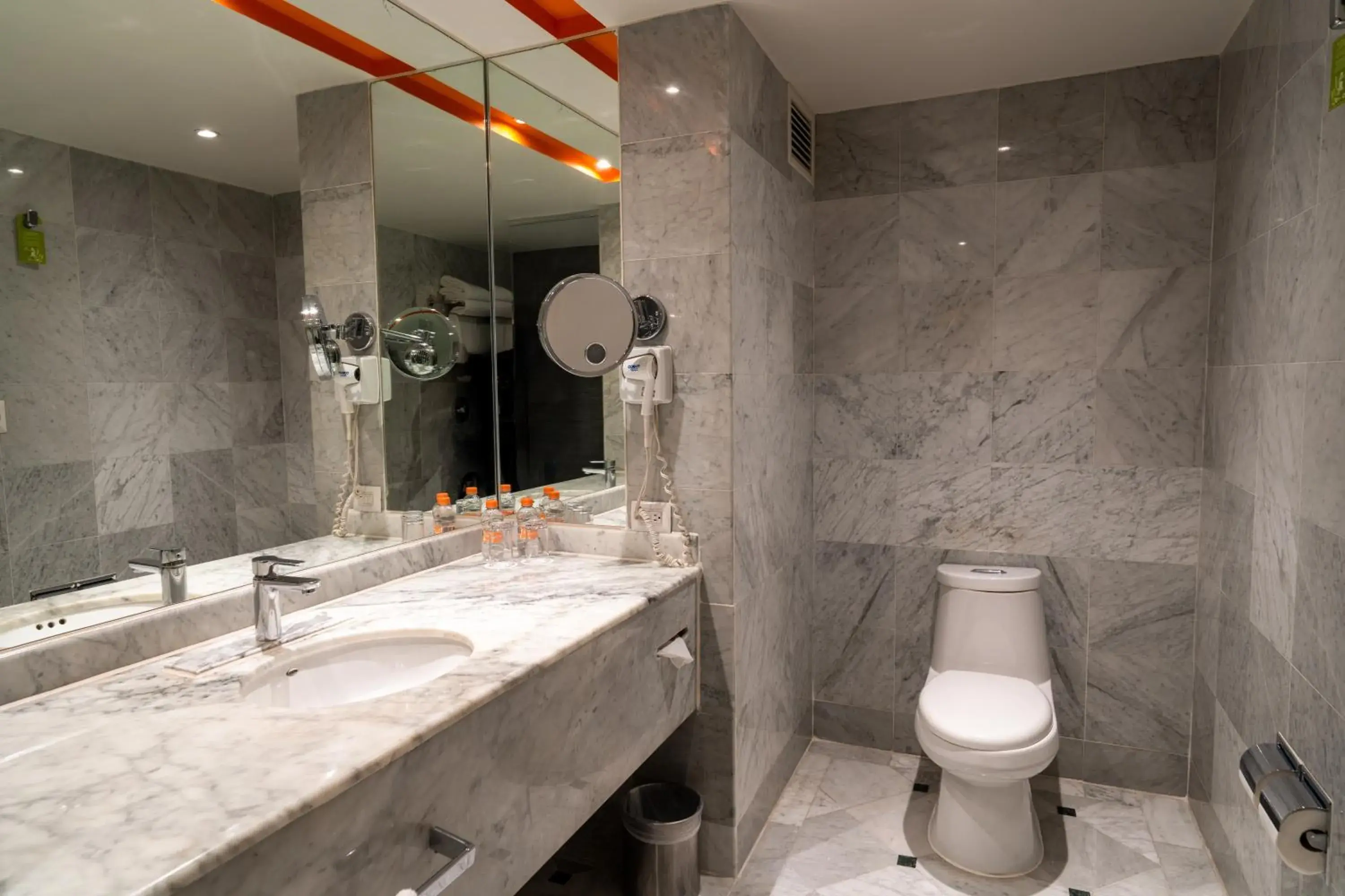 Deluxe Two Beds in Real Inn Tijuana by Camino Real Hoteles Deluxe Two Beds in Real Inn Tijuana by Camino Real Hoteles