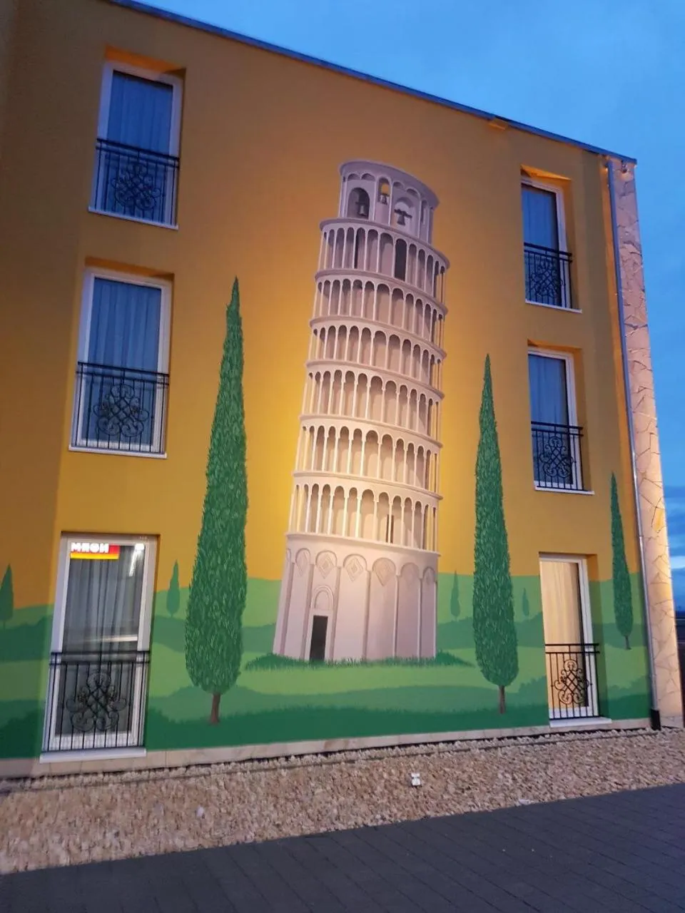 Facade/entrance in Hotel La Toscana Nähe Europapark und Rulantica