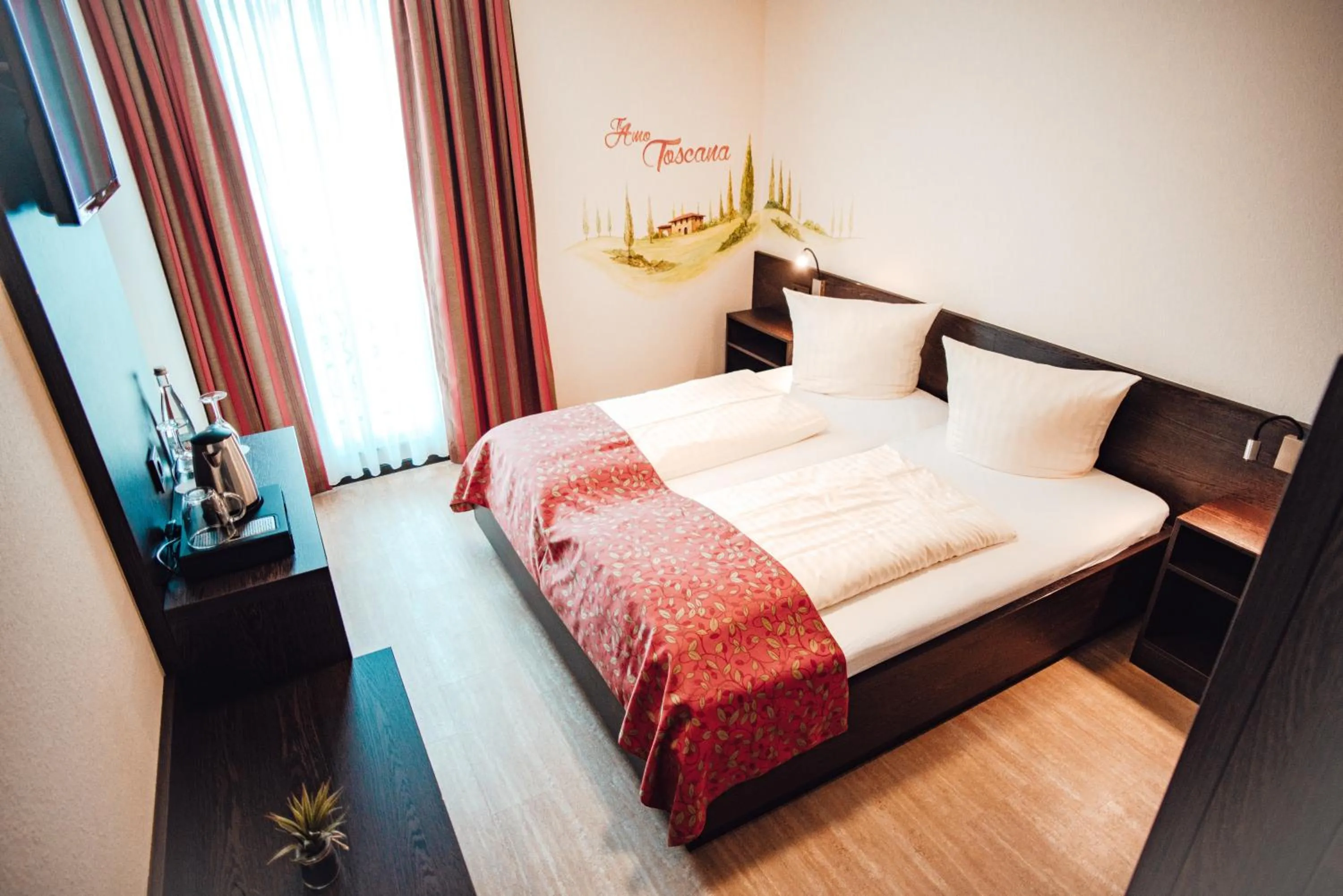 View (from property/room), Bed in Hotel La Toscana Nähe Europapark und Rulantica