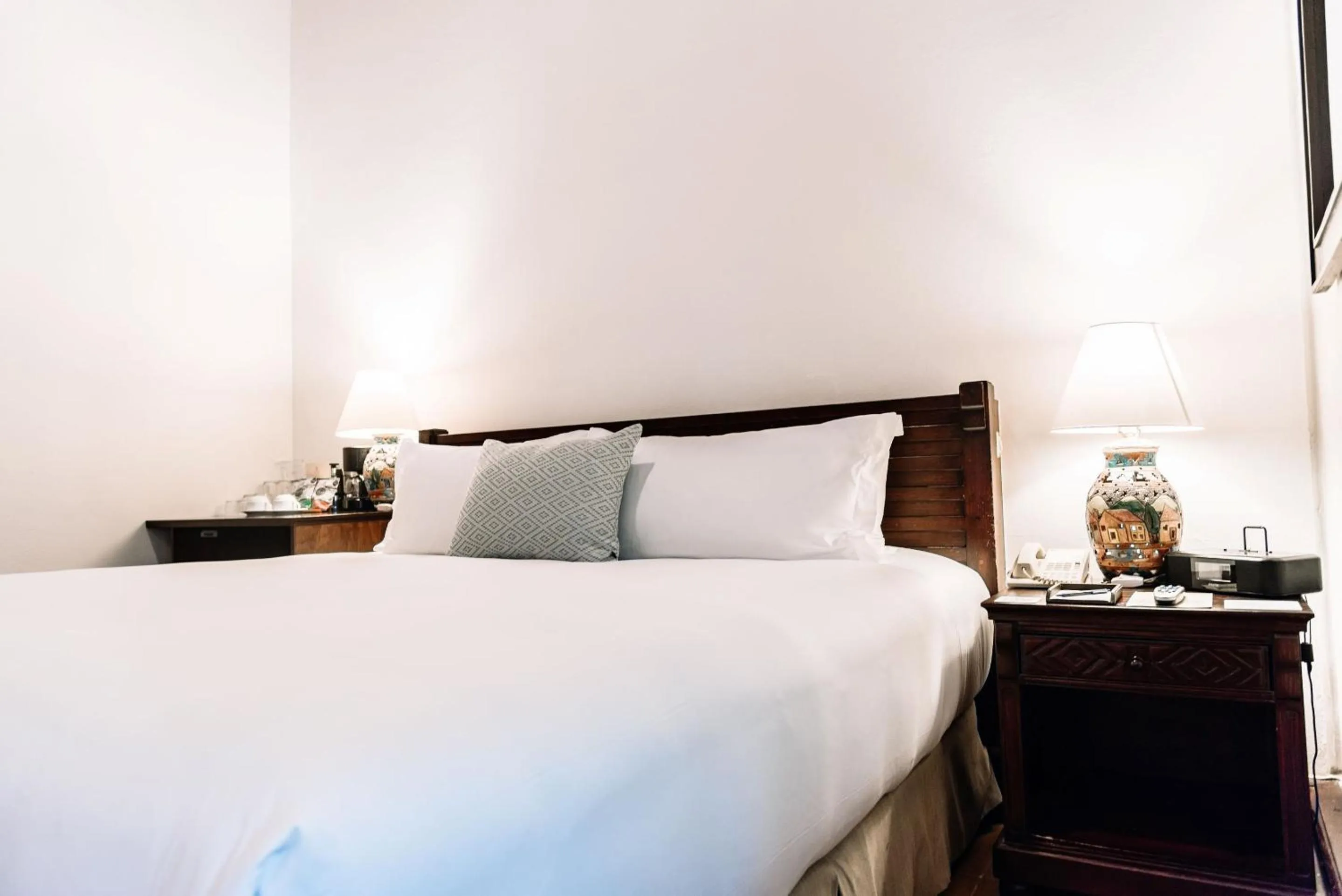 Bedroom, Bed in Quinta Real Oaxaca