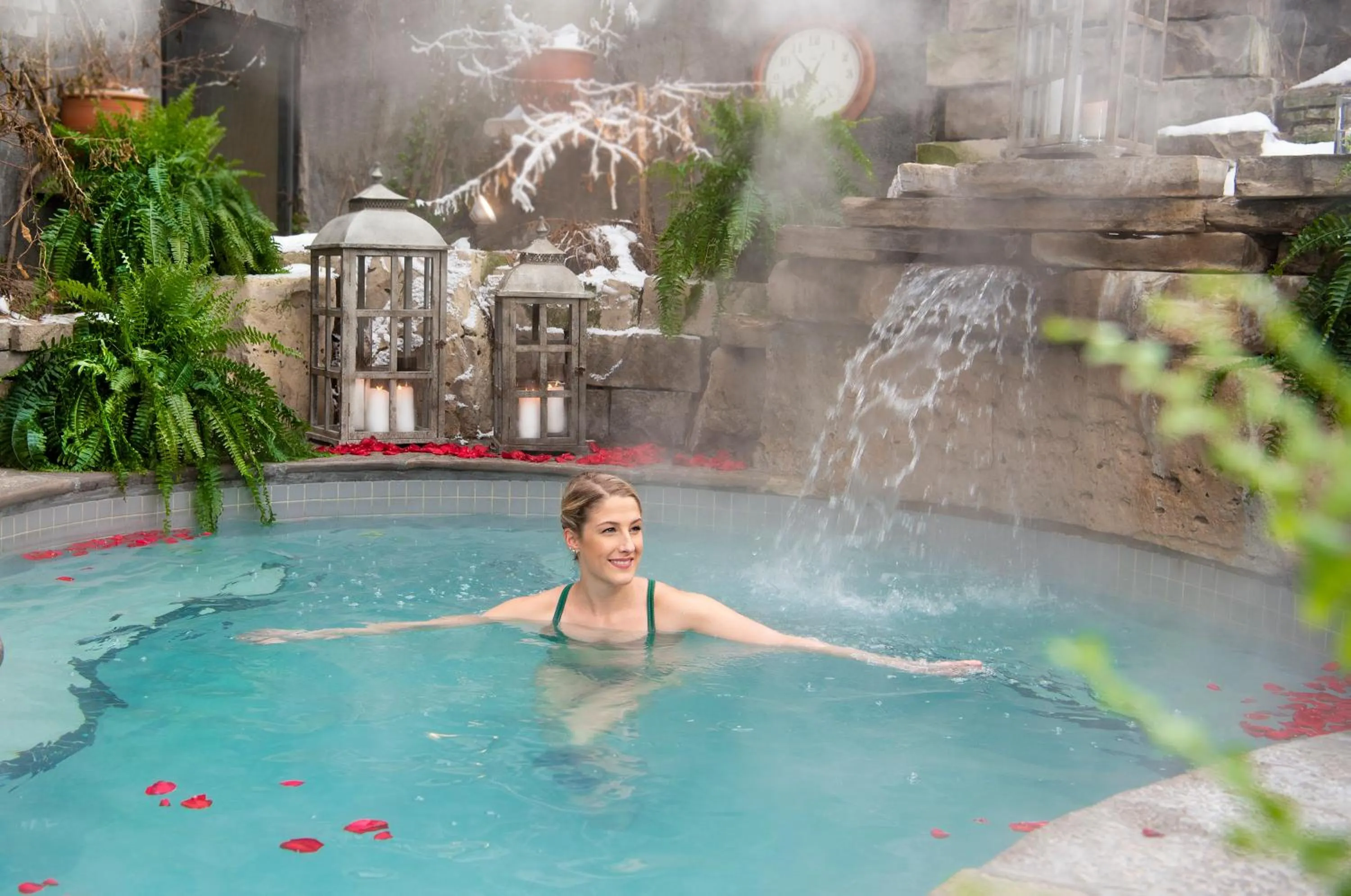 Hot Spring Bath in Pillar and Post Inn & Spa