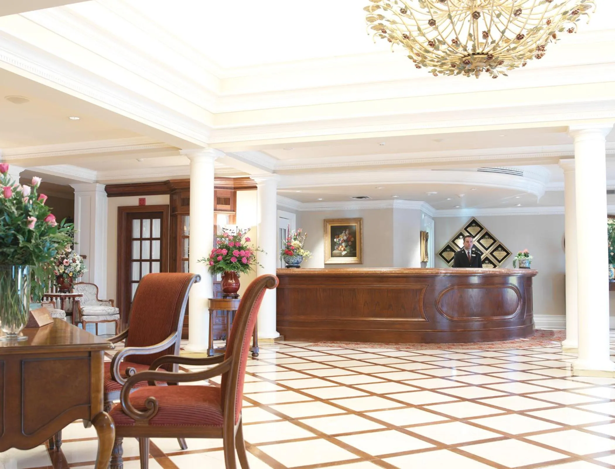 Lobby or reception in Queens Landing