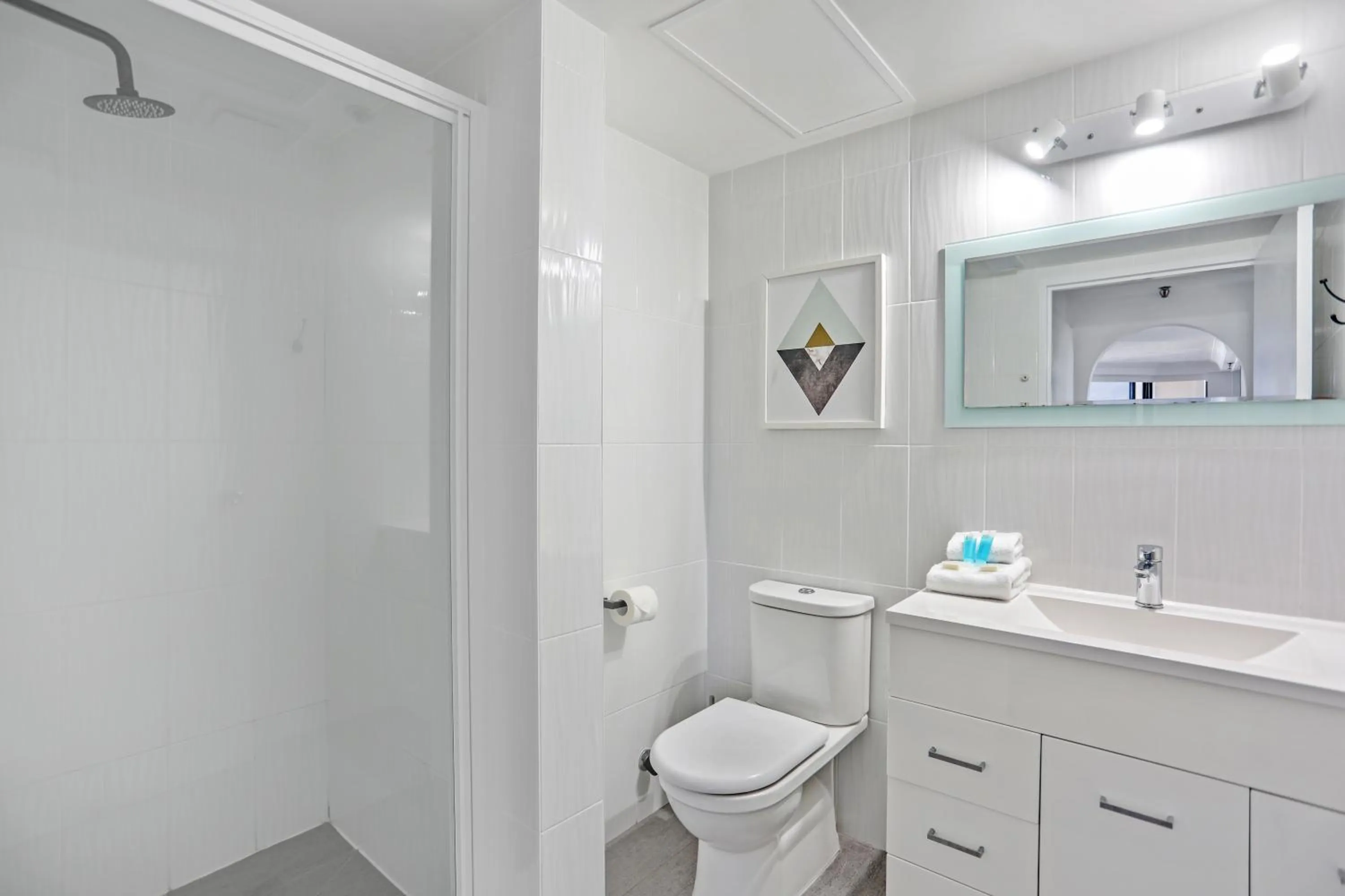 Bathroom in Boulevard North Holiday Apartments