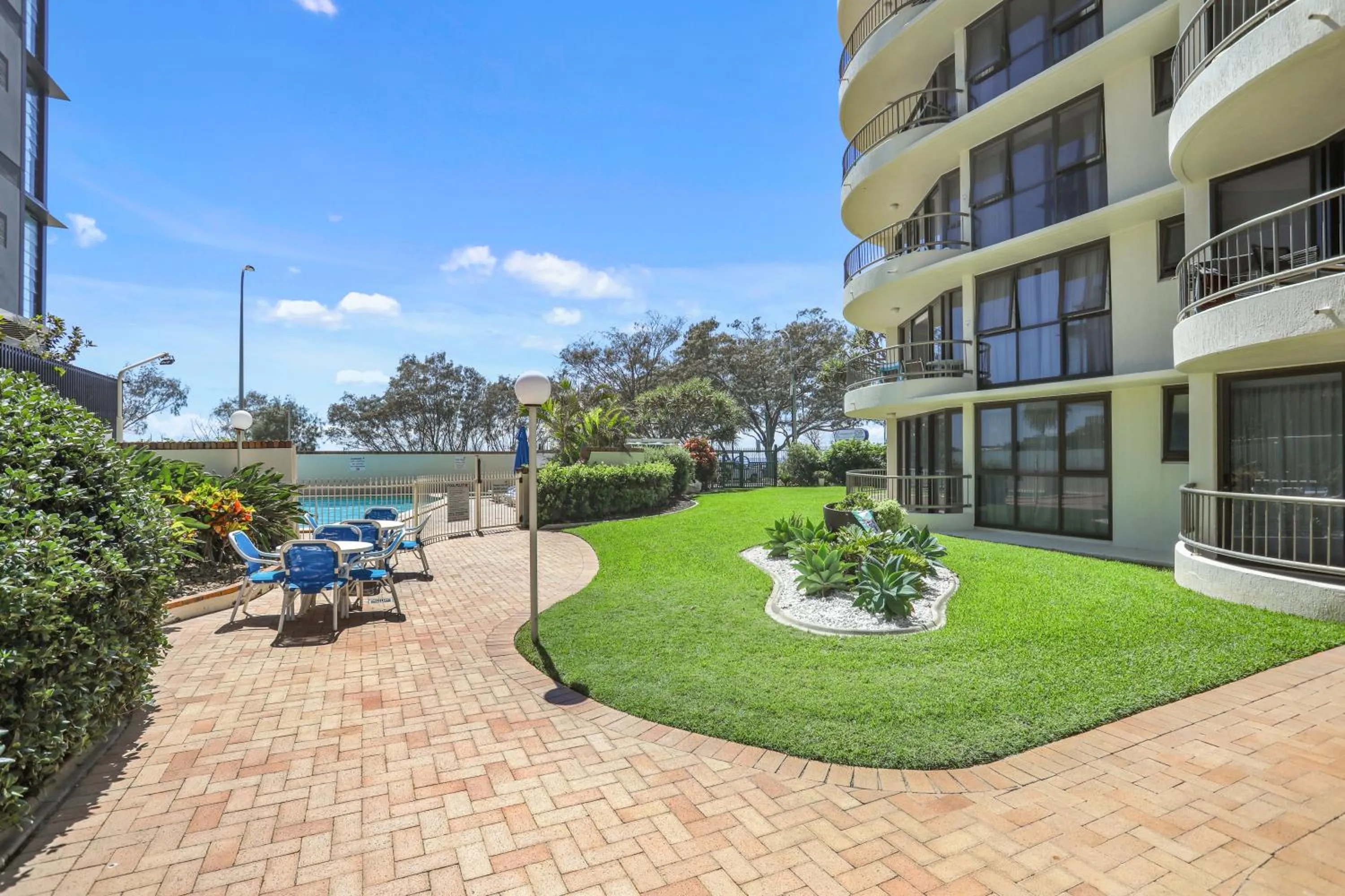 Garden in Boulevard North Holiday Apartments