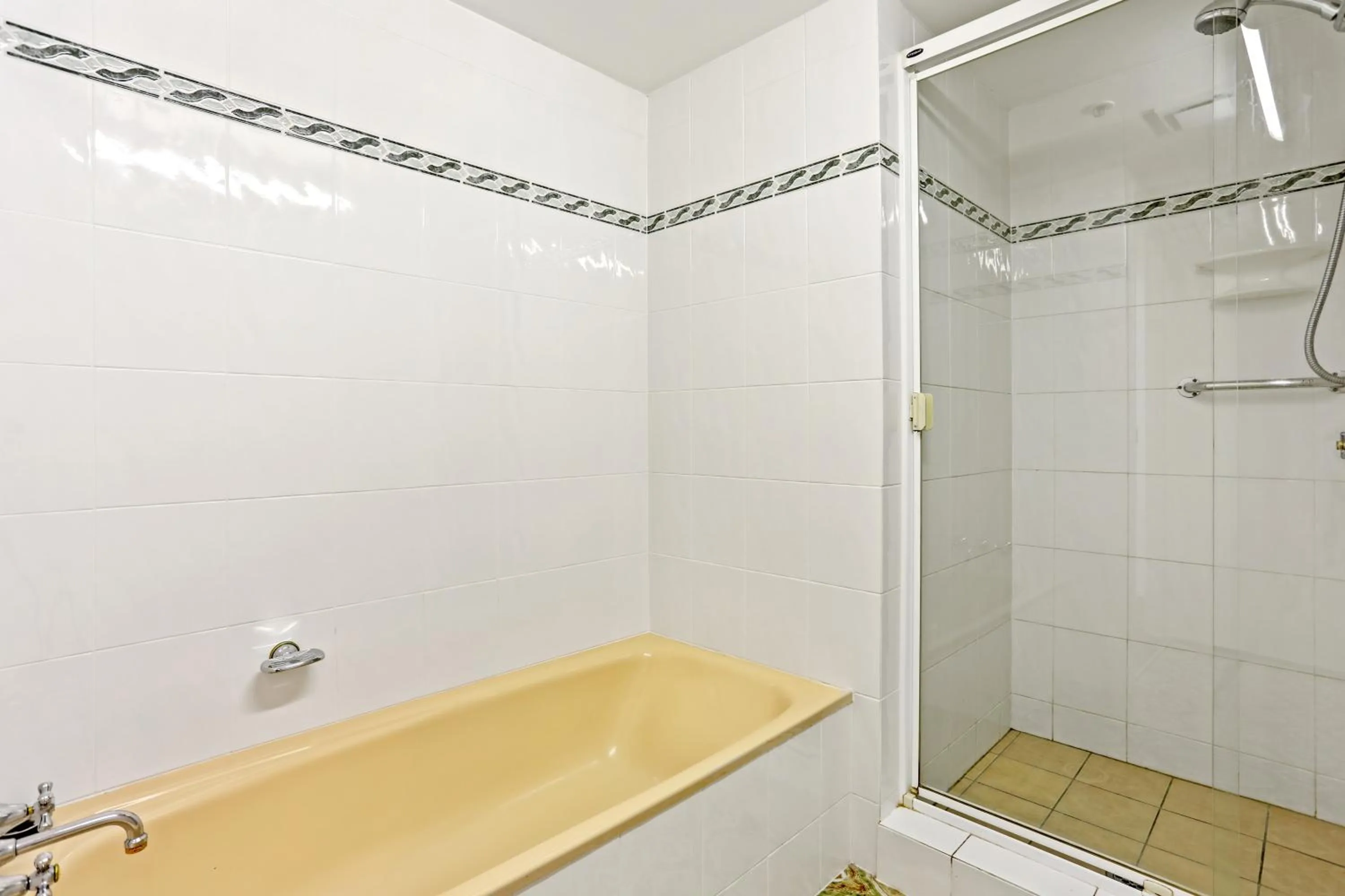 Bathroom in Boulevard North Holiday Apartments