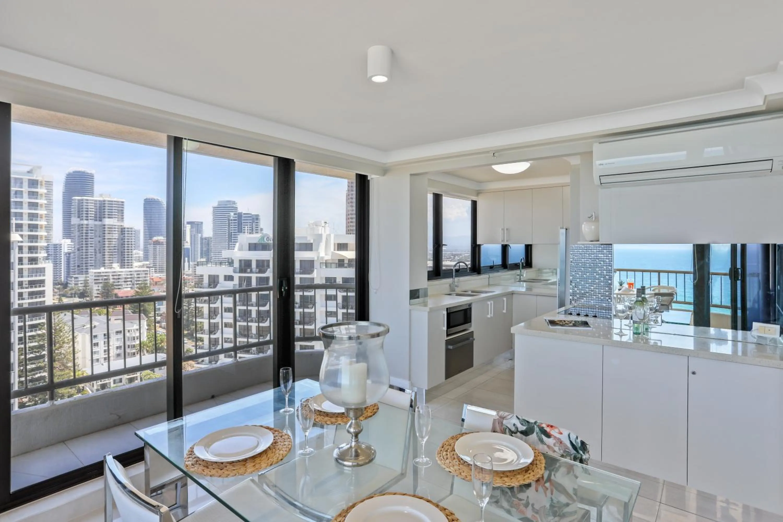 Boulevard North Holiday Apartments