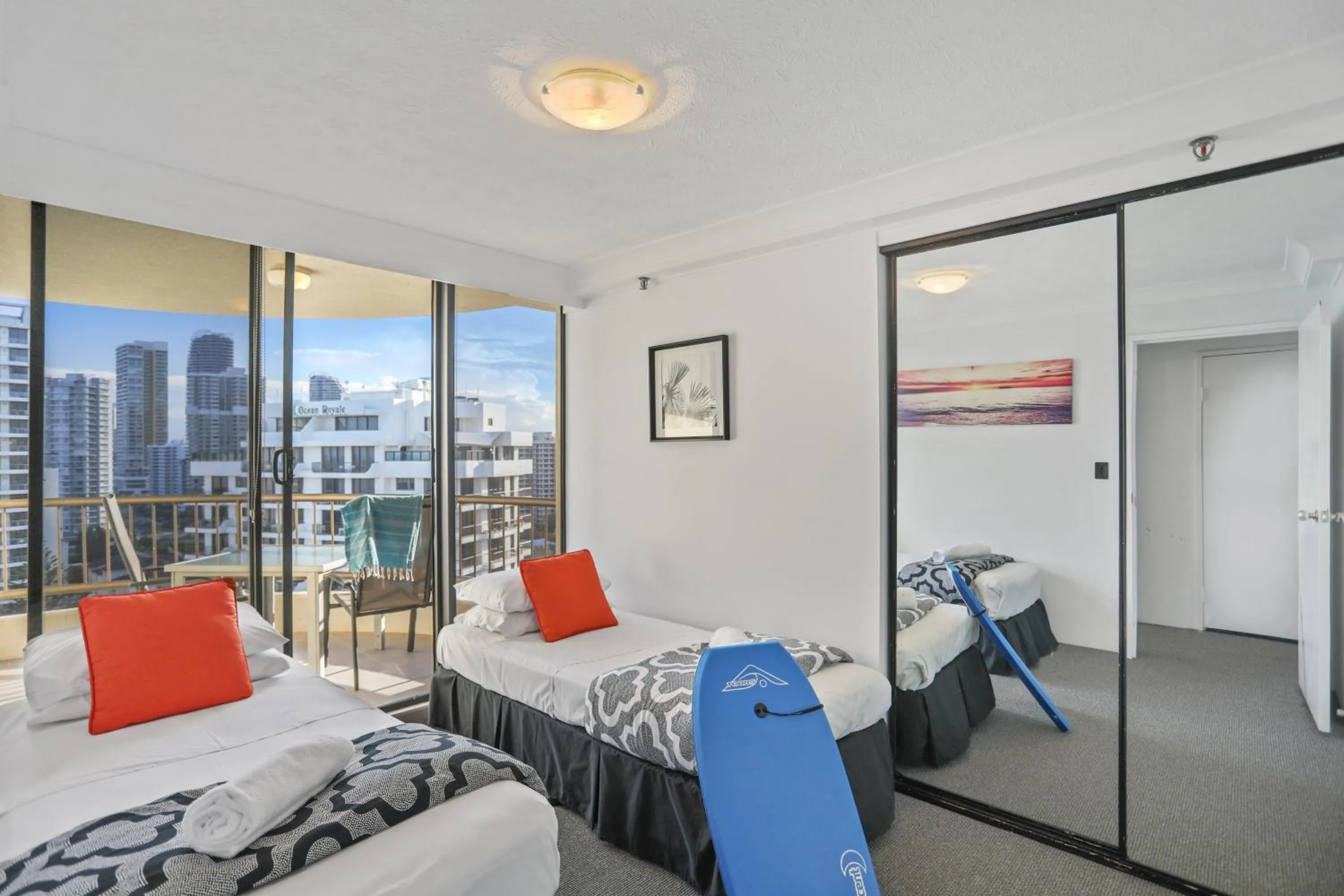 Bed in Boulevard North Holiday Apartments