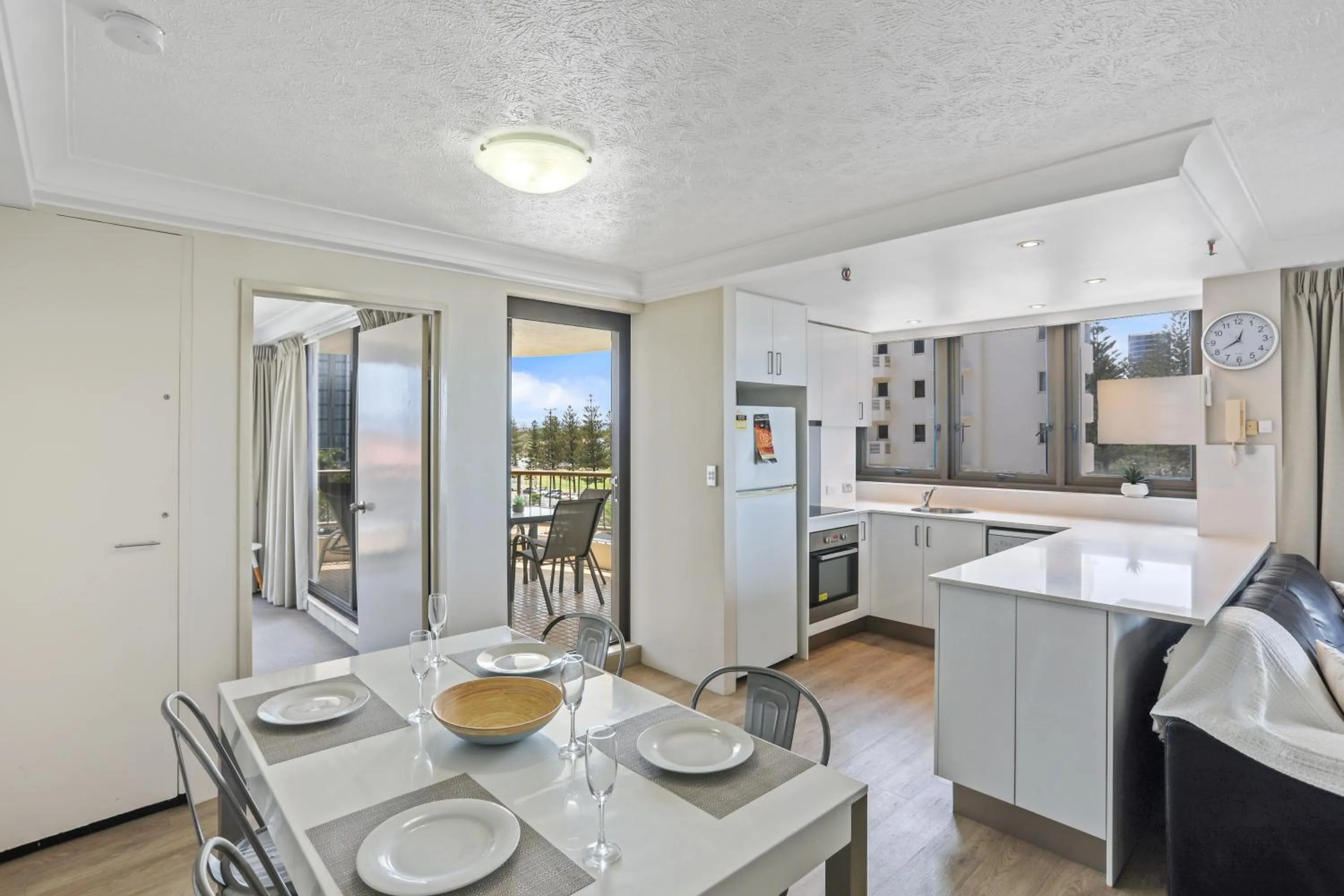 Boulevard North Holiday Apartments